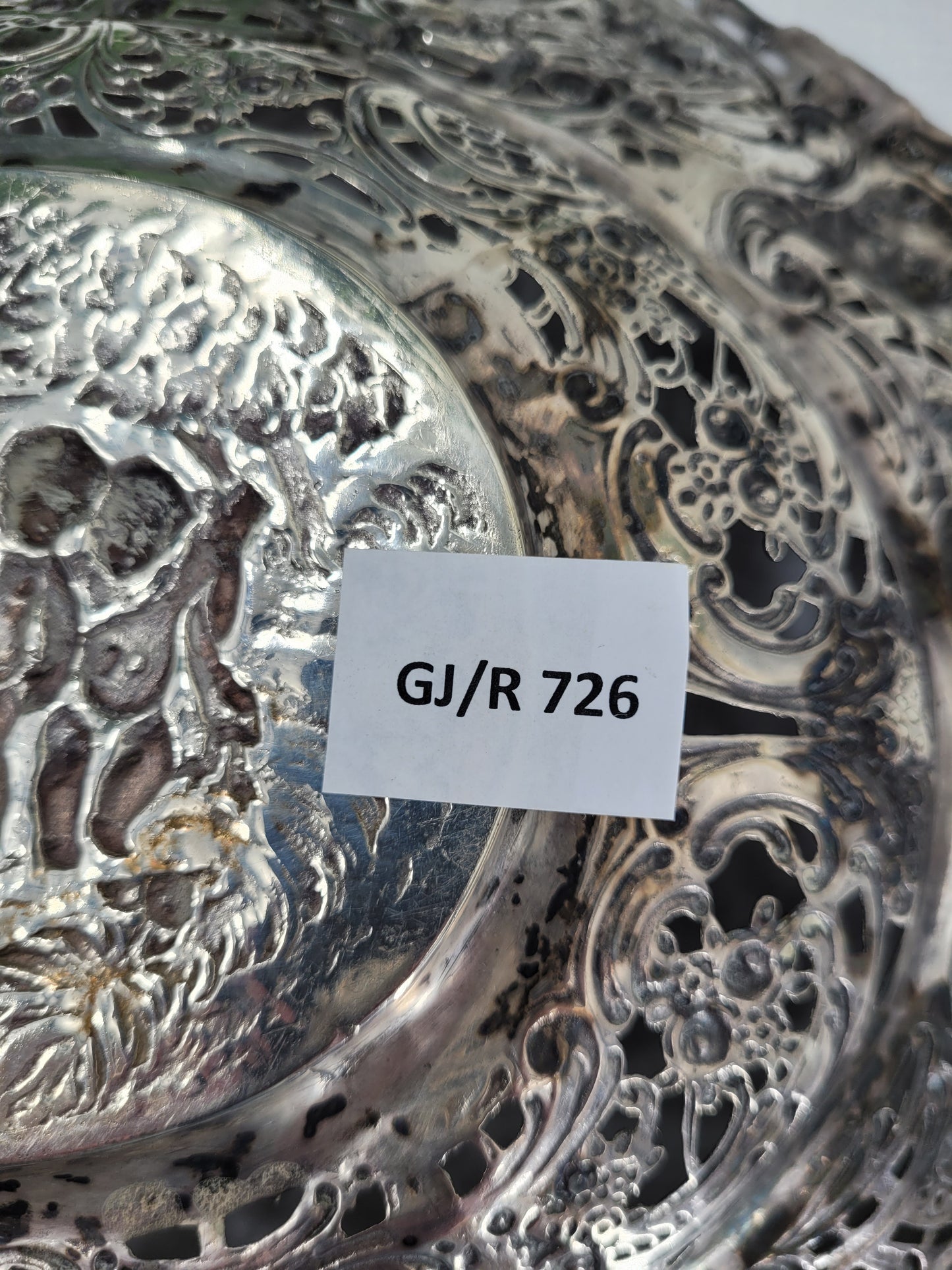 Silberschale 800er Silber mit Puttenengeln Relief und Durchbruchrand