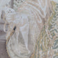 Europäisches Gobelin / Stickbild (XIX) Königin mit Friedenstaube 35x30cm