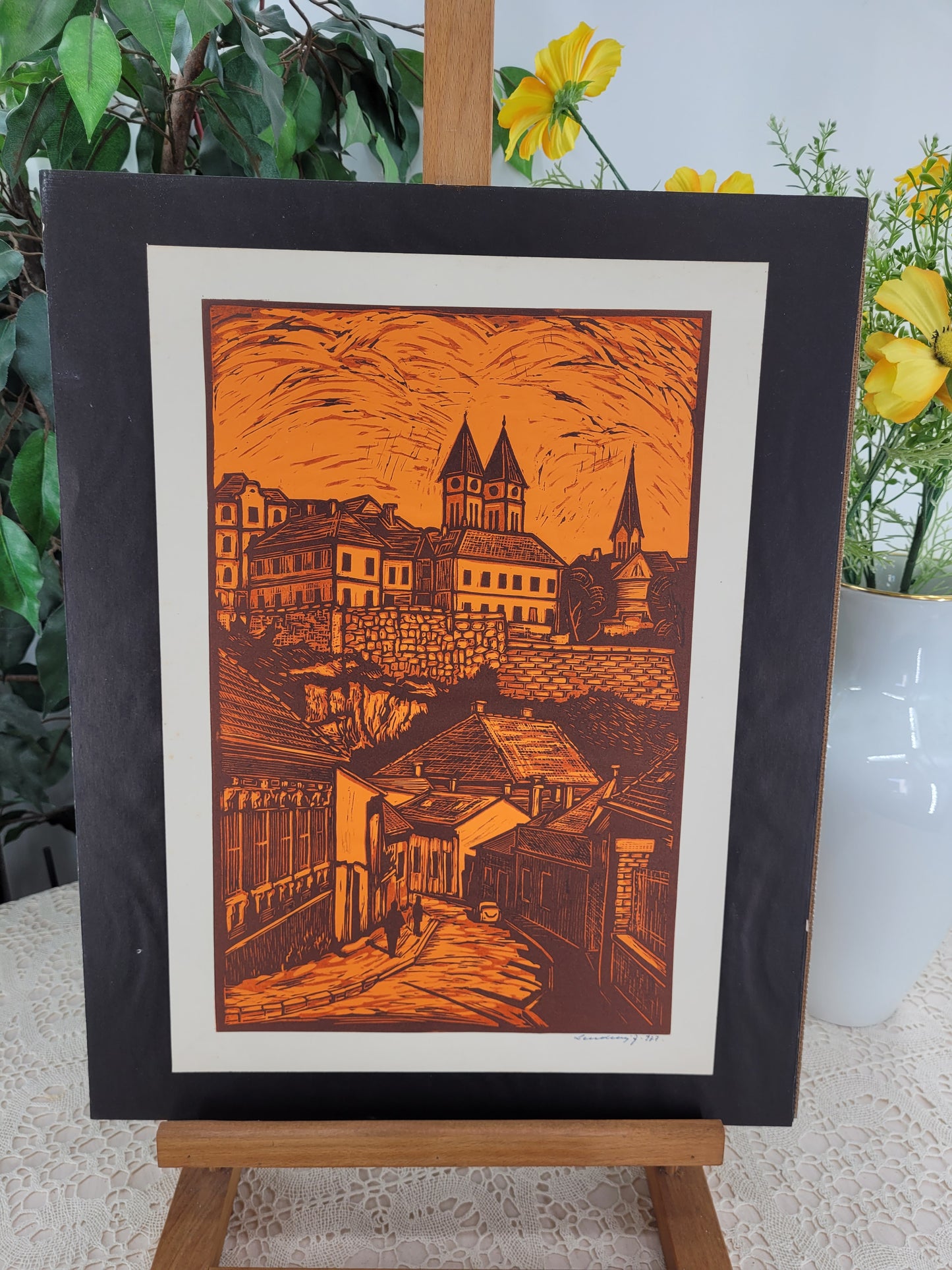 Einfarbiger Farbholzschnitt, Blick auf die Kirche im Dorf Handsigniert 42x32cm