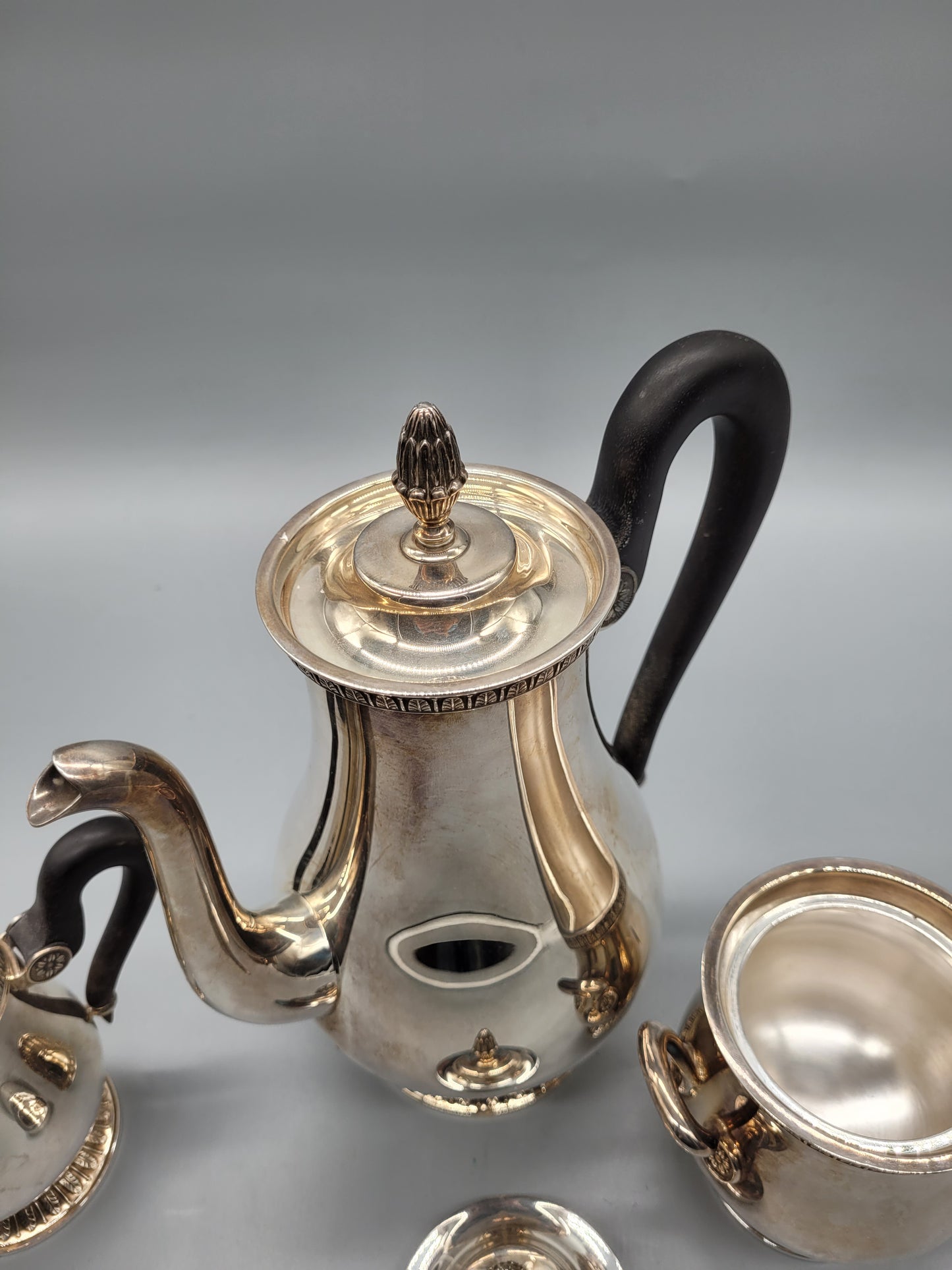 Christofle Silber Kaffee-Tee Service - Zeitlose Raffinesse