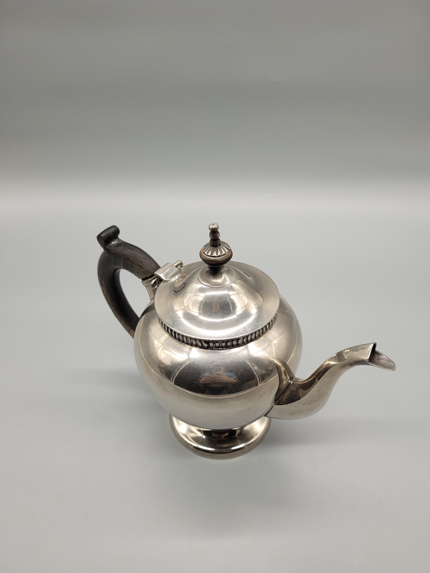Einzigartige Englische Teekanne aus 925 Sterling Silber