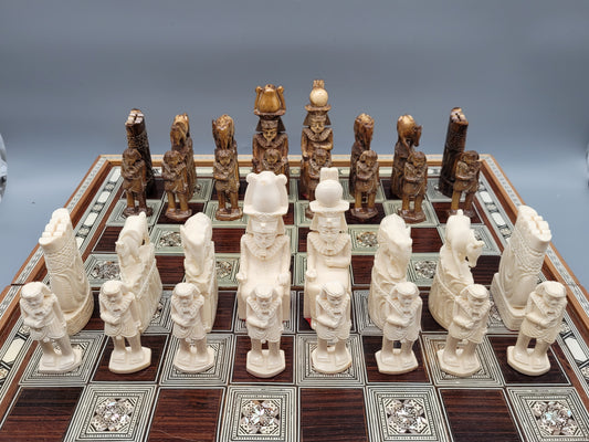 Ägyptisches Handarbeit Schachspiel aus Kamelknochen und Perlmutt