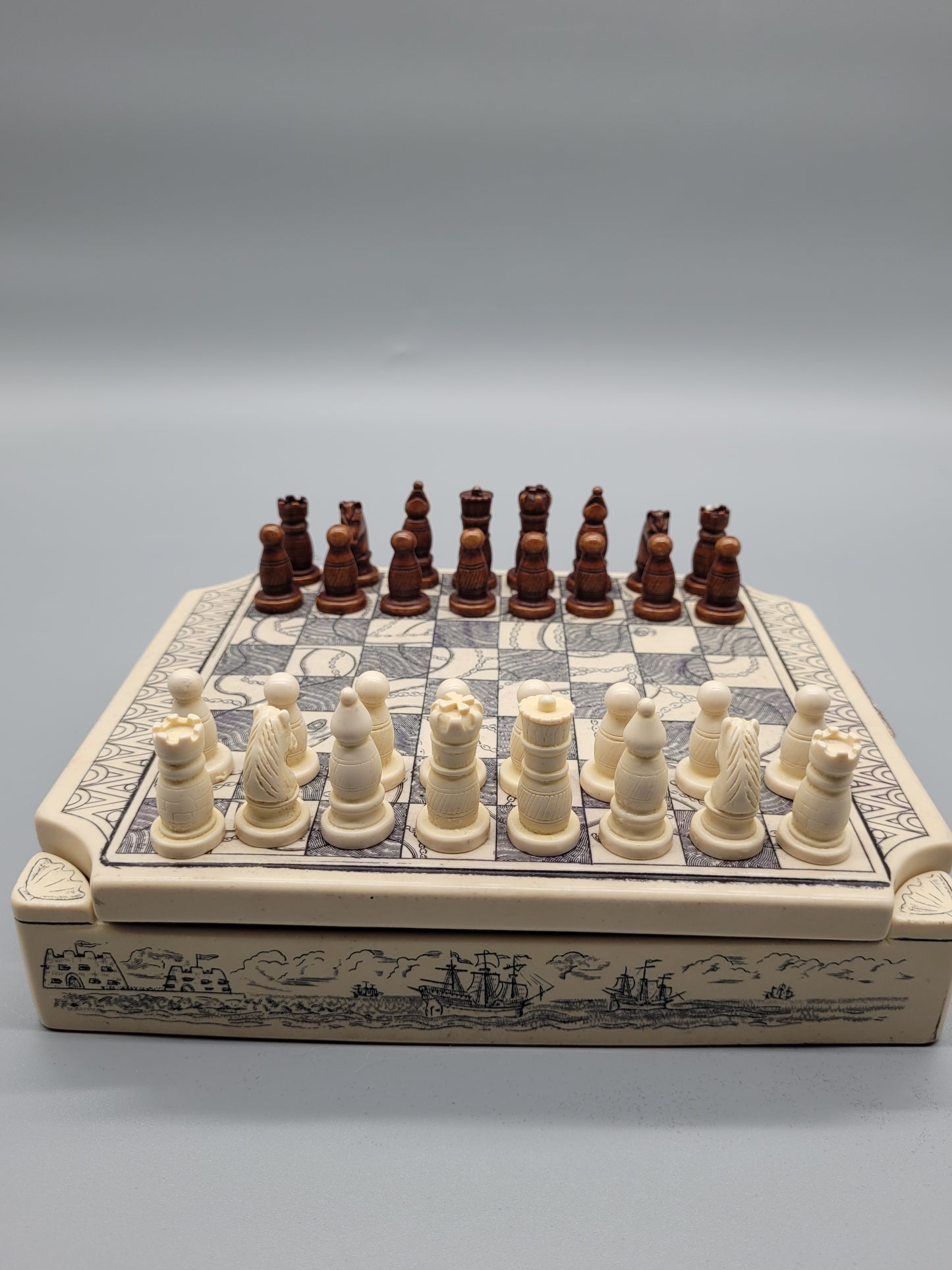 Antikes seltenes handgefertigtes Schachspiel Schachfiguren