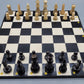 Antikes seltenes handgefertigtes Schachspiel - Set mit aus 32