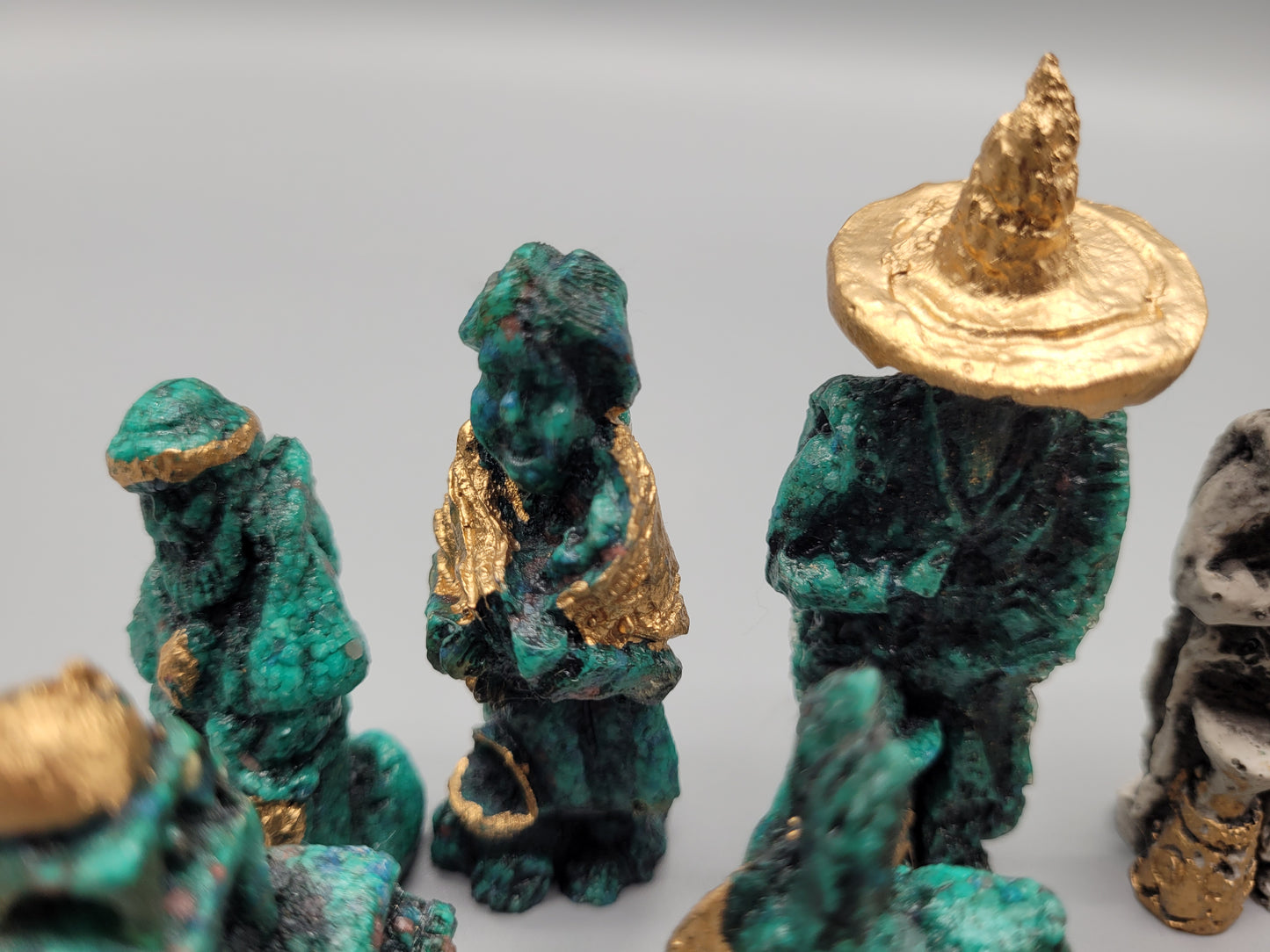 Antike mexikanische Schachfiguren aus Bronze - 32-teiliges Set