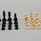 Klassische dekorative Handgeschnitzte Schachfiguren, Set aus 32 Stück