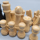 Klassisches Schachspiel Set aus 32 Handgeschnitzte Schachfiguren