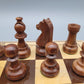 Klassisches Schachspiel inklusive Brett, 32 Handgeschnitzte Schachfiguren