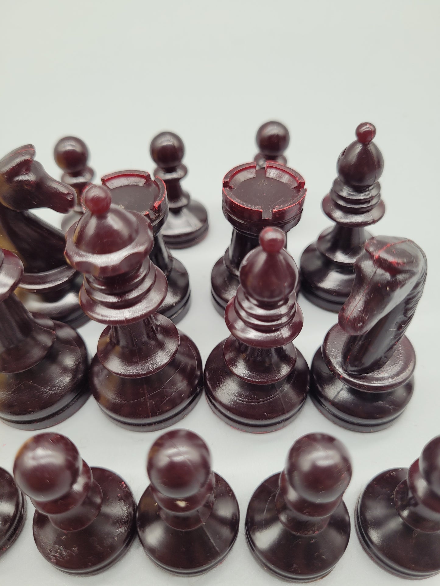 Klassisches Schachspiel Schachfiguren Set aus 32 Figuren