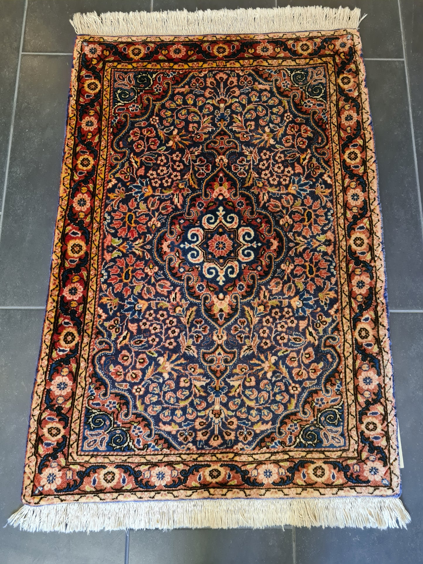 Edeler Handgeknüpfter Perser Bidjar Orientteppich mit Blumen Motiven 102X70cm