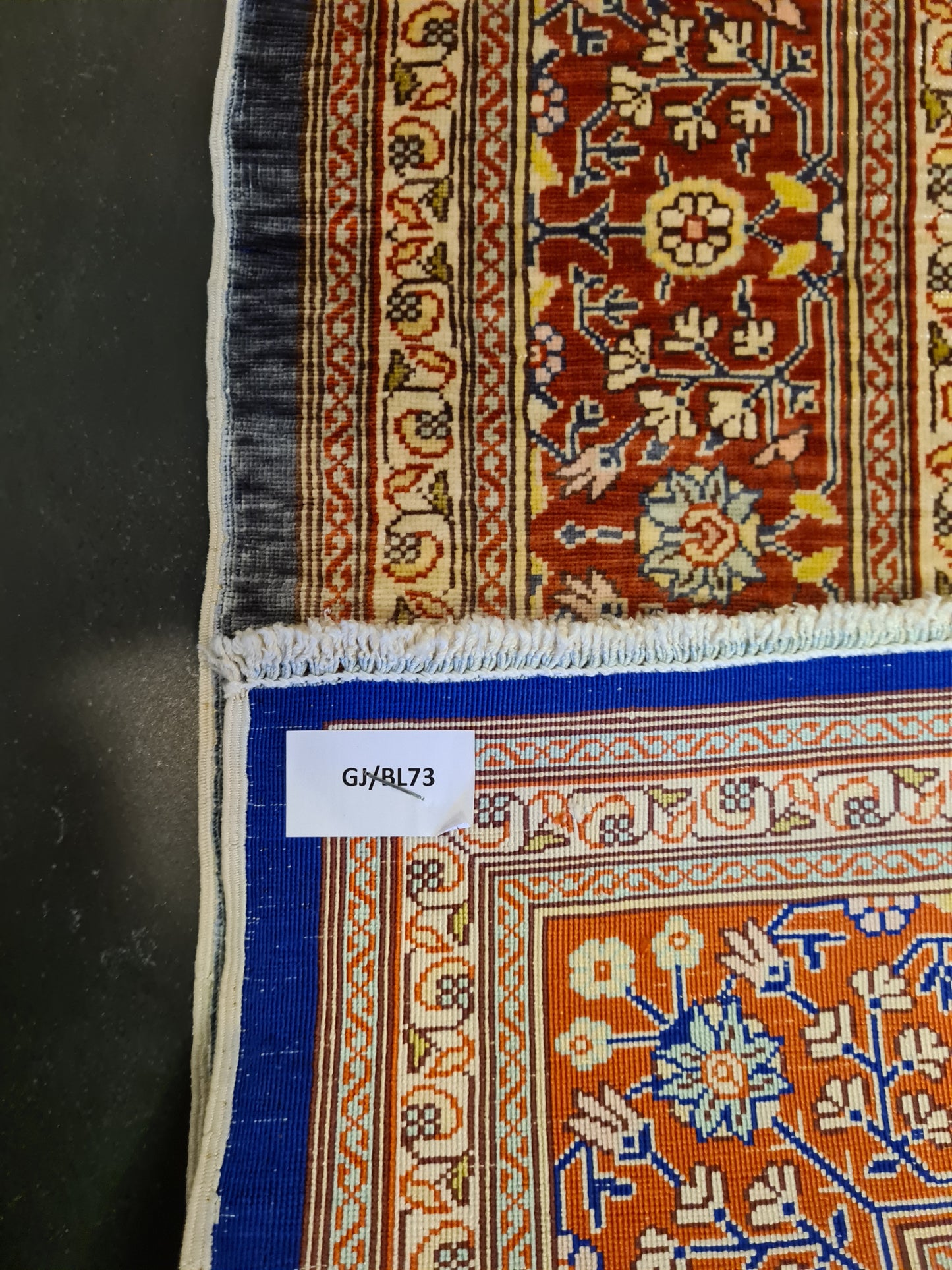 Wertvoller Handgeknüpfter Seidenteppich – Hereke Teppich 126X95cm