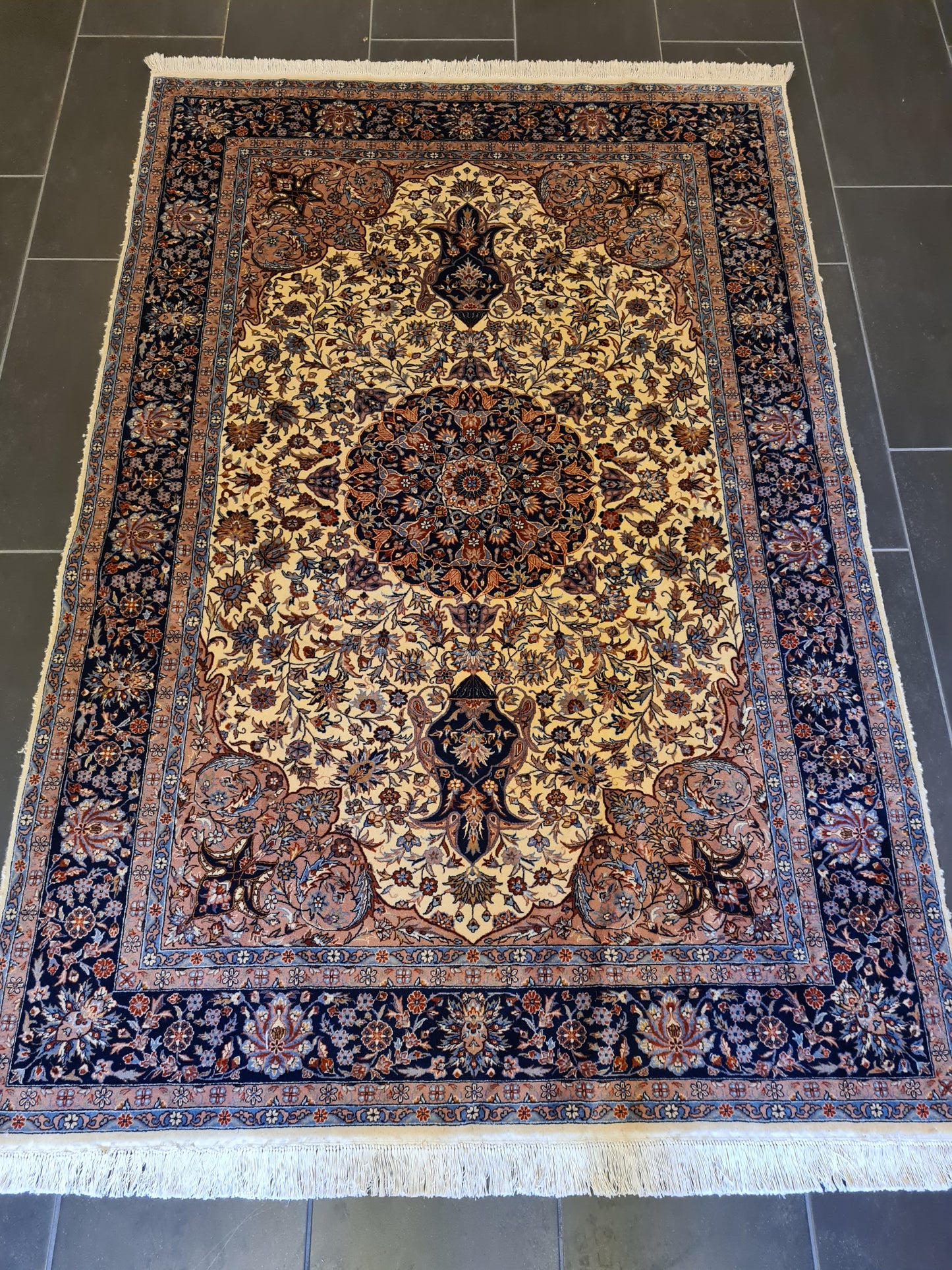 Königlicher Handgeknüpfter Orientteppich - Isfahan China Teppich 191X128cm