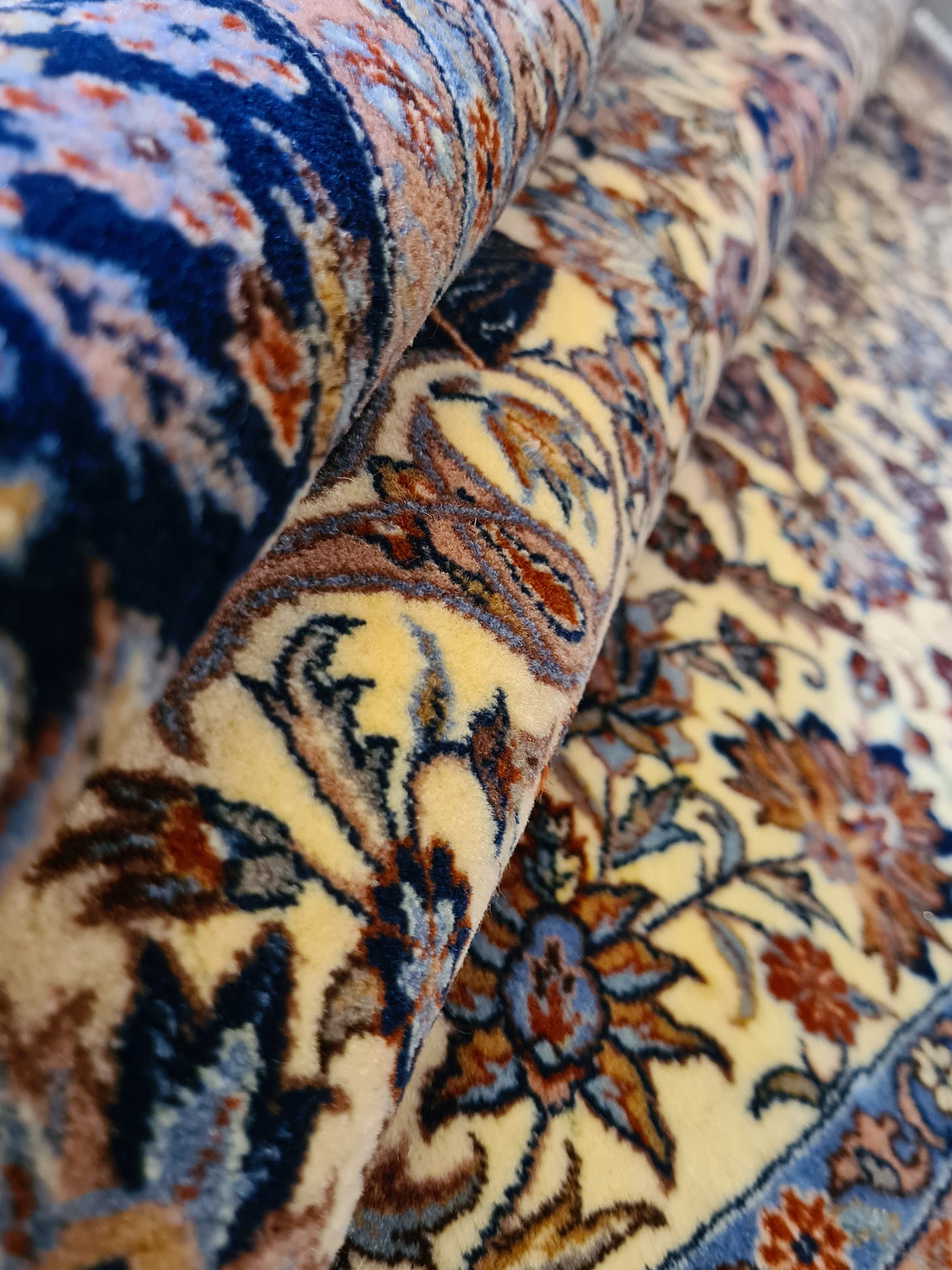 Königlicher Handgeknüpfter Orientteppich - Isfahan China Teppich 191X128cm