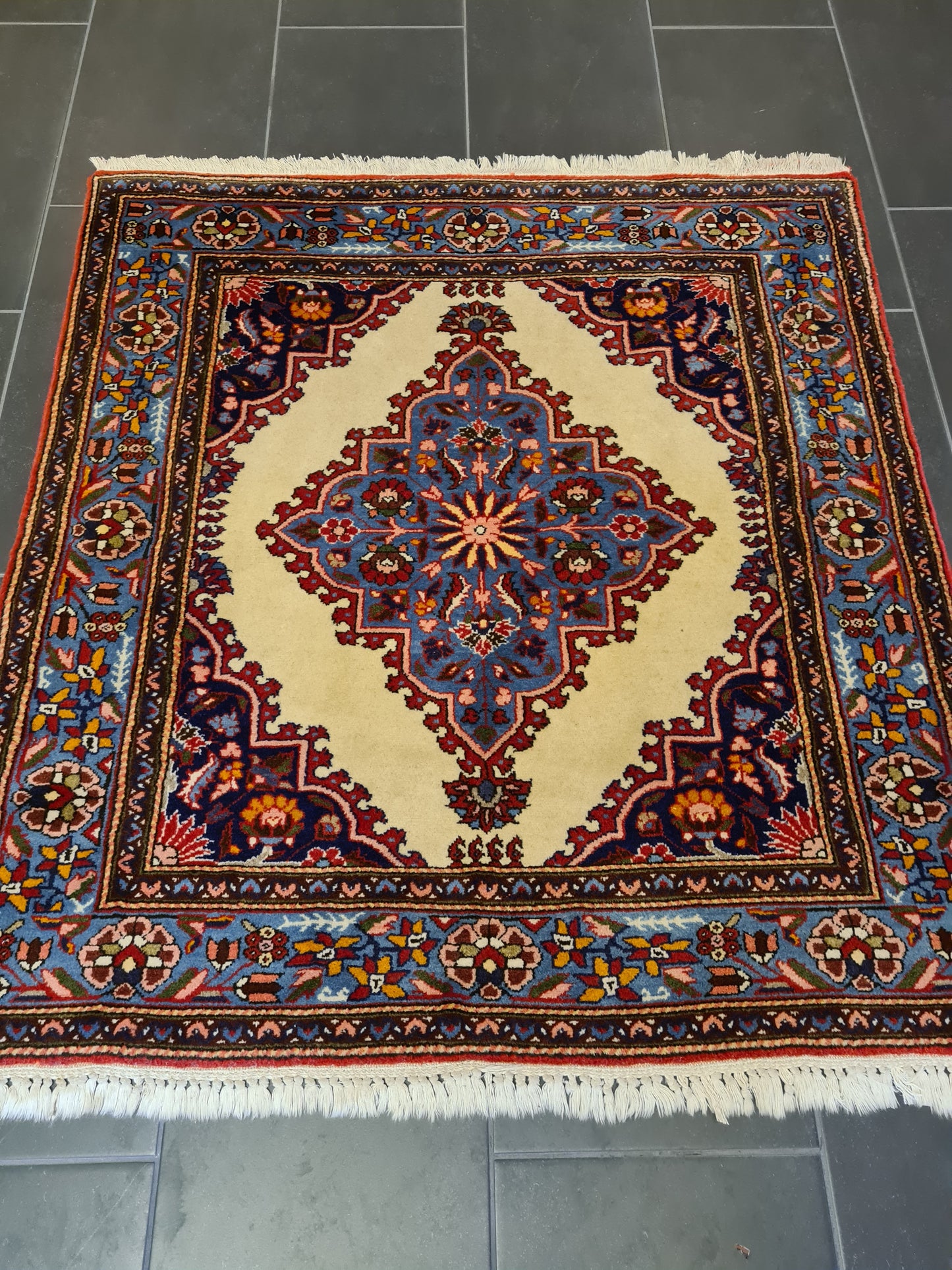 Handgeknüpfter Orient-/Perserteppich Sarough Hamadan 121X112cm