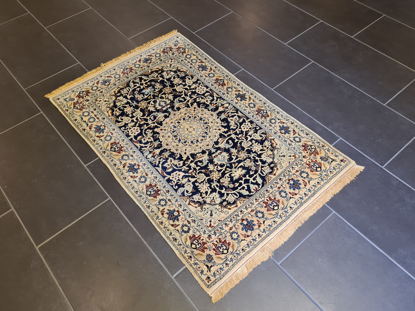 Feiner Handgeknüpfter Orientteppich - Perser Teppich Nain 9la 120X78cm