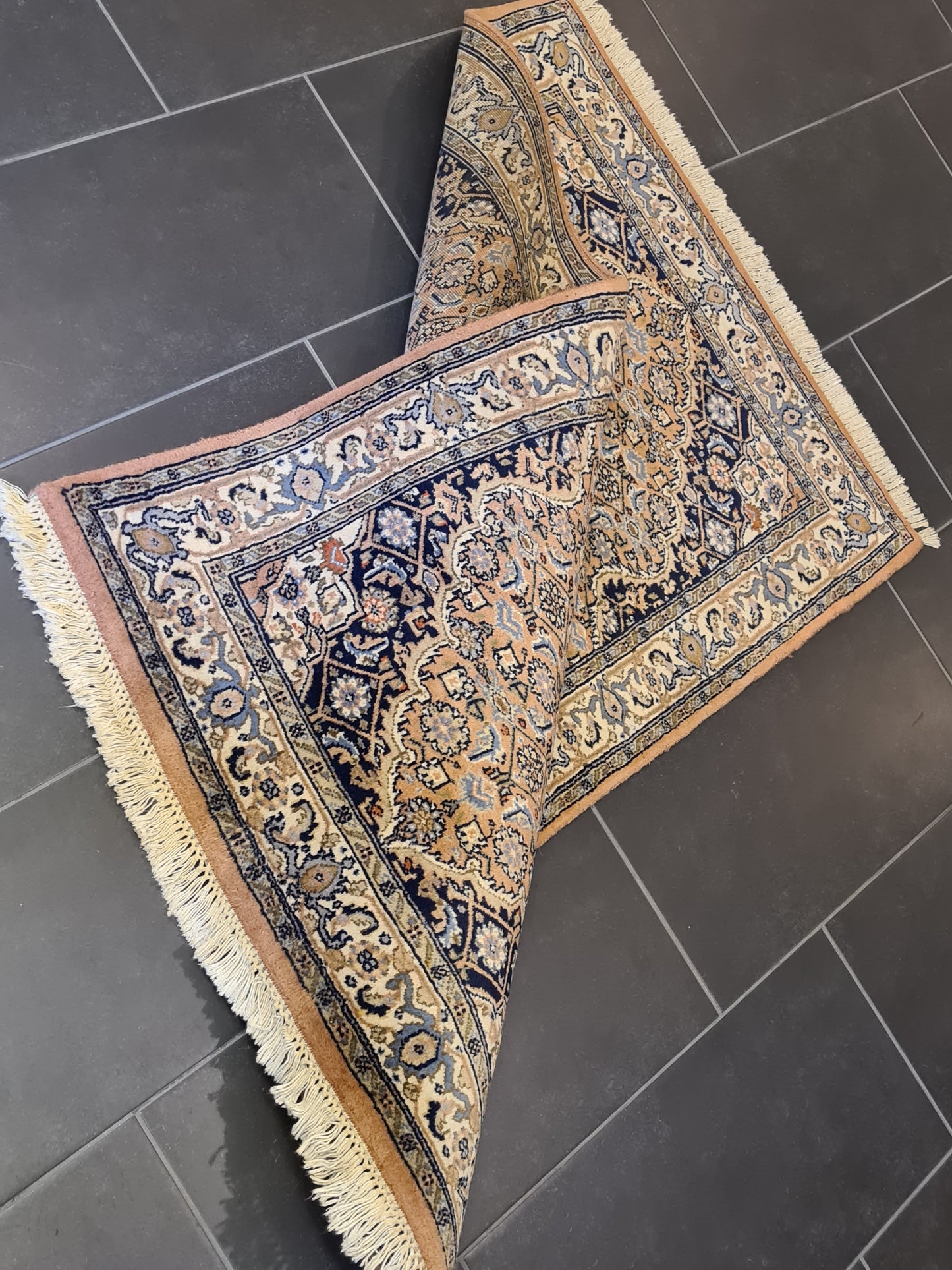 Feiner Handgeknüpfter Orientteppich - Täbris Teppich aus Kashmir 155X94cm