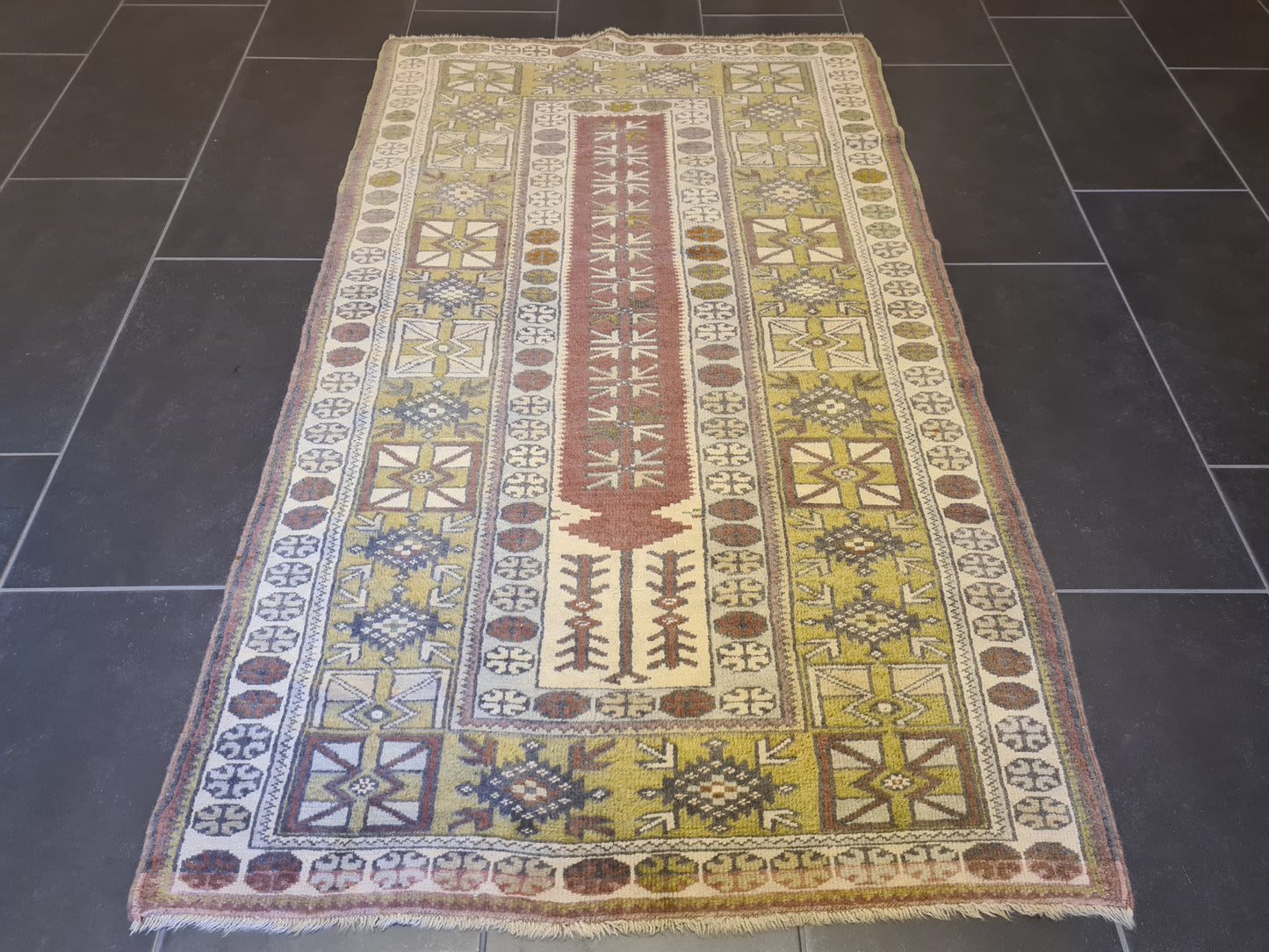 Handgeknüpfter Orientteppich Milas Teppich aus Anatolien 166x100cm