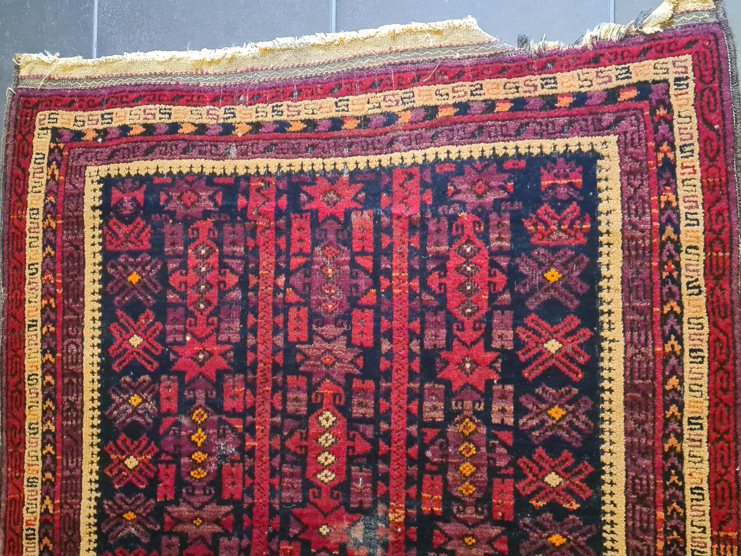 Belutsch-Teppich Handgeknüpfter Orientteppich Mihrab Motiv 134x66