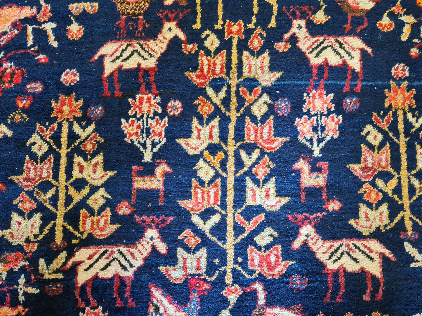 Antiker Perser-Teppich Bilder Täbris – Sammlerstück 97x83cm