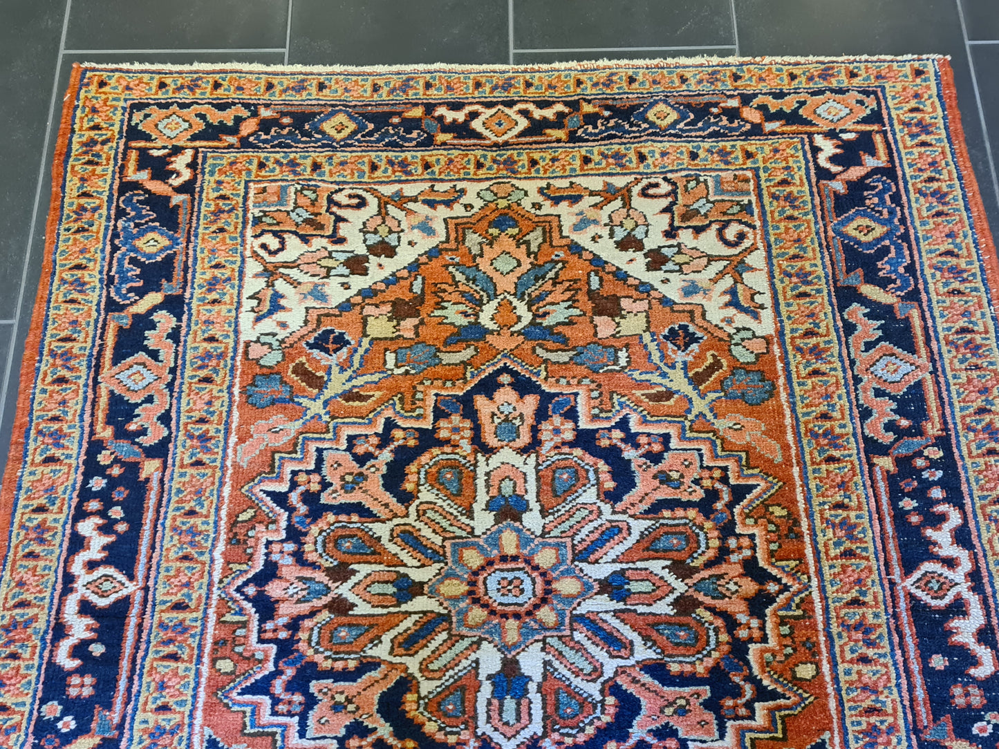Antiker Heris Sammlerstück Teppich – Wertvoller Perser Teppich 140x120cm
