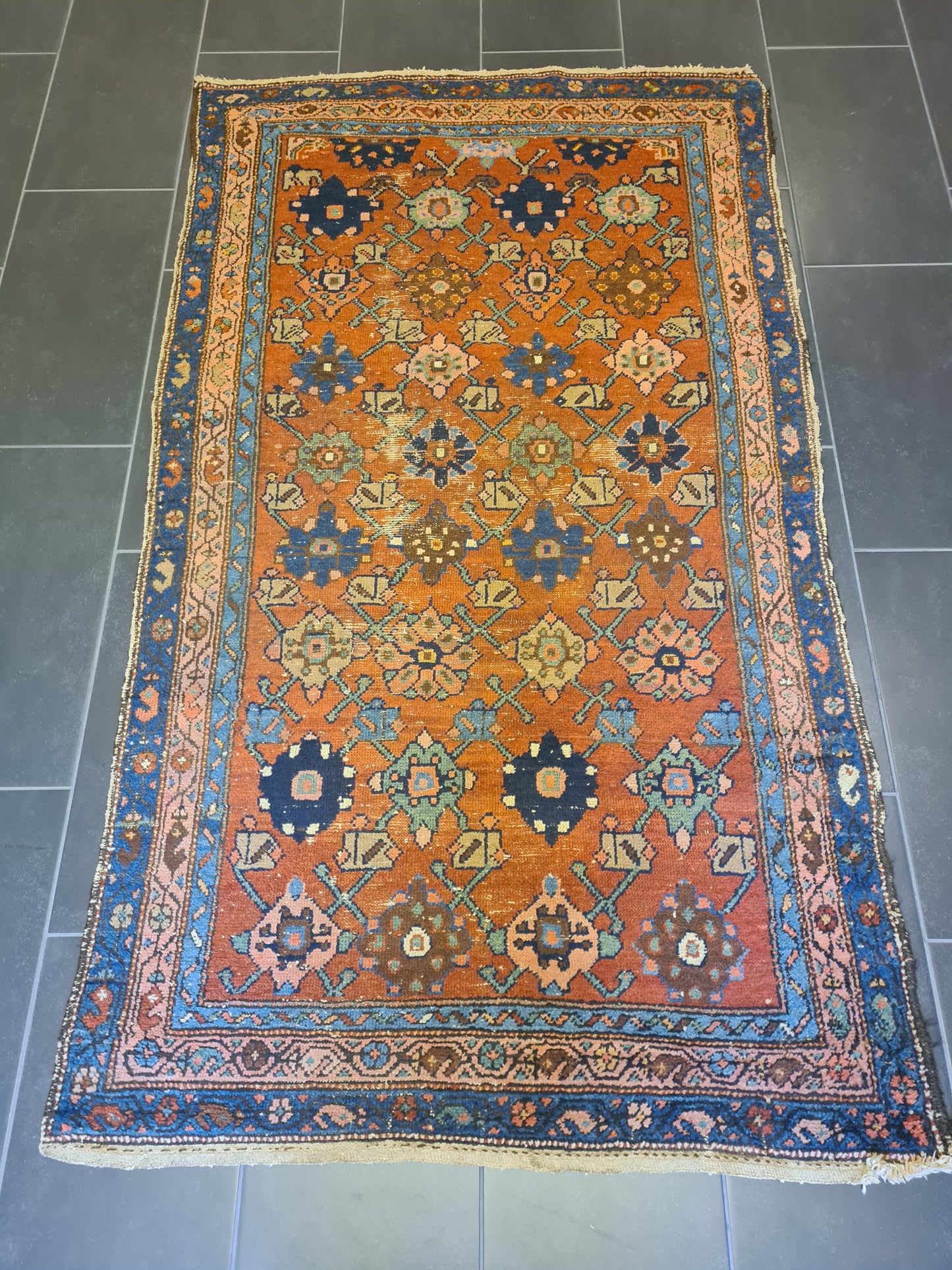Antiker Malaya Perser Teppich – Ein Wertvolles Sammlerstück 204x114cm