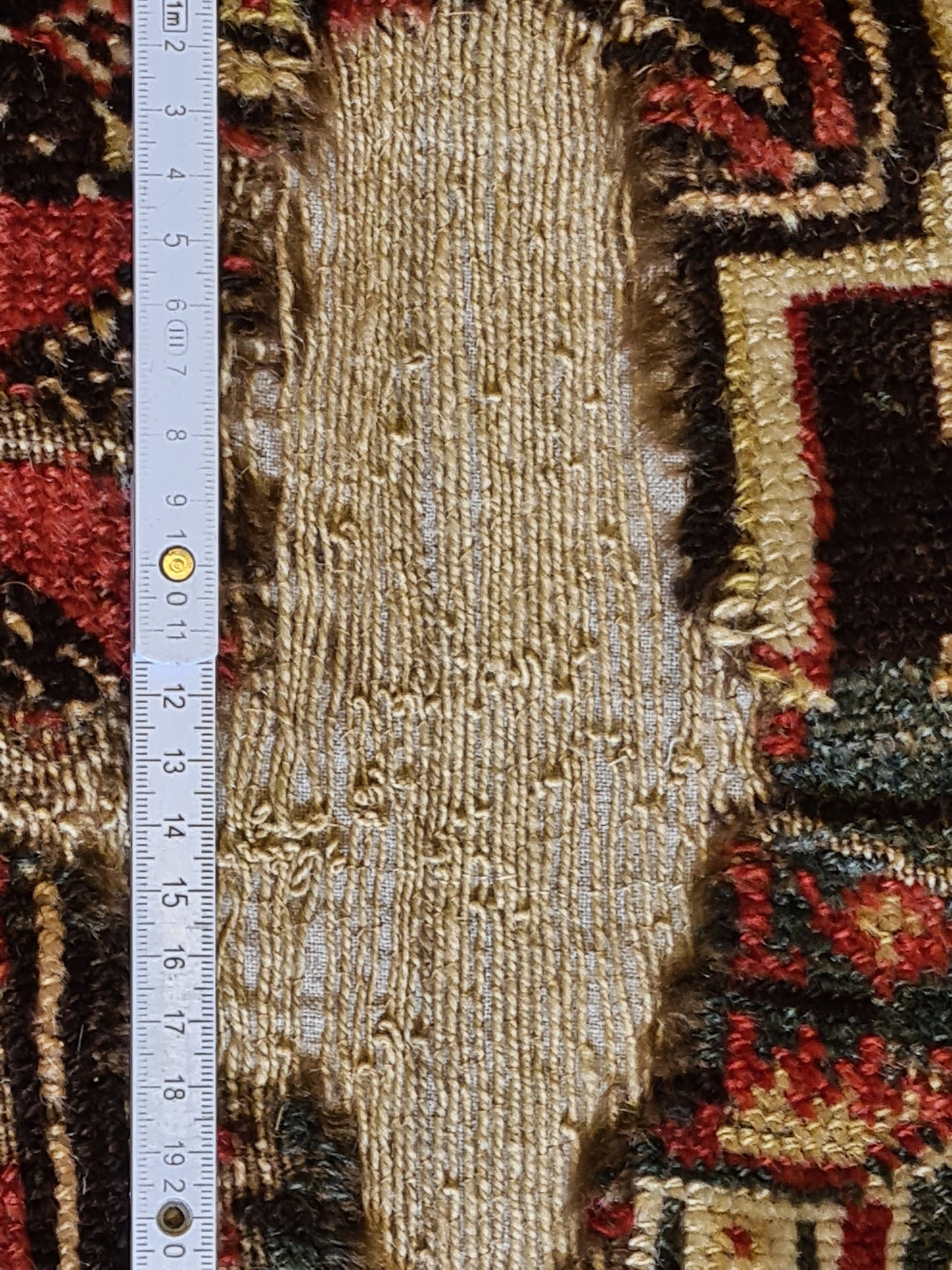 Antiker Anatol Teppich Fragment aus Anatolien 150 Jahre 104x63cm