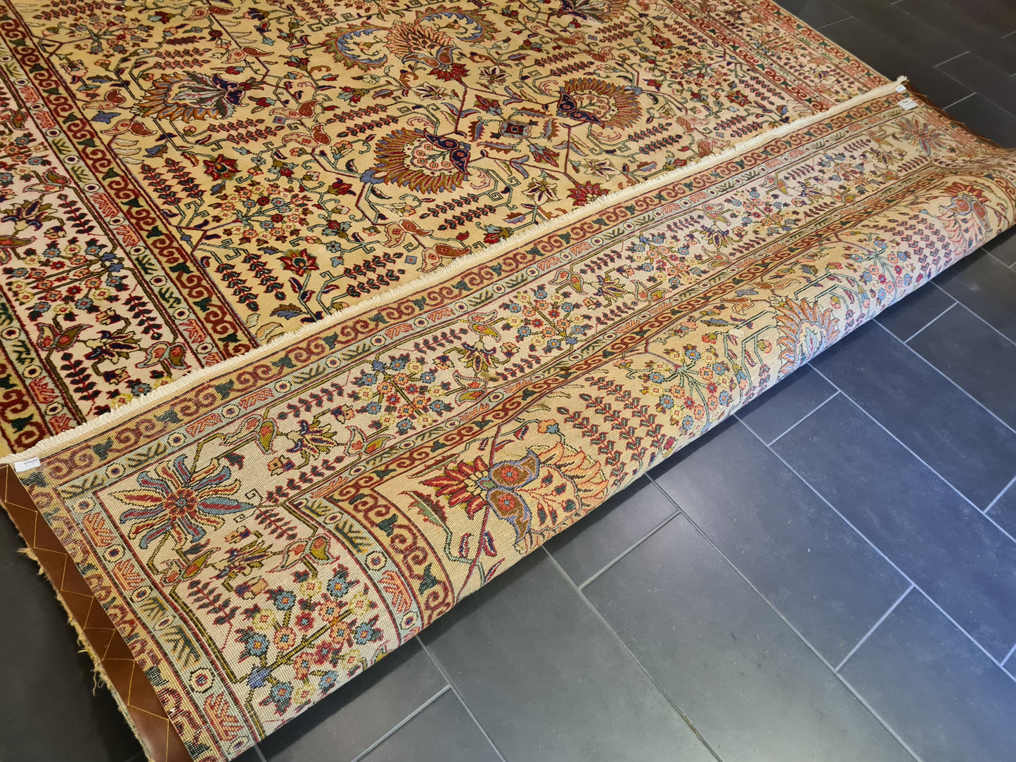 Königlicher Handgeknüpfter Orientteppich – Palast-Teppich Tabriz 386x311cm