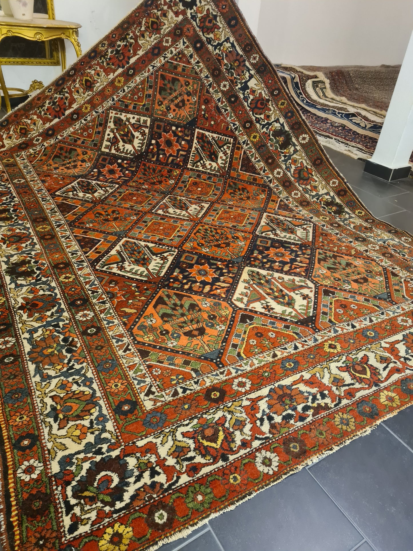 Perser Teppich Handgeknüpfter Bachtiar Orientteppich Sammlerstück 300x215cm