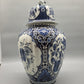 Große Delfts Holland Deckelvase Royal Blau mit Sphinx Höhe 47cm