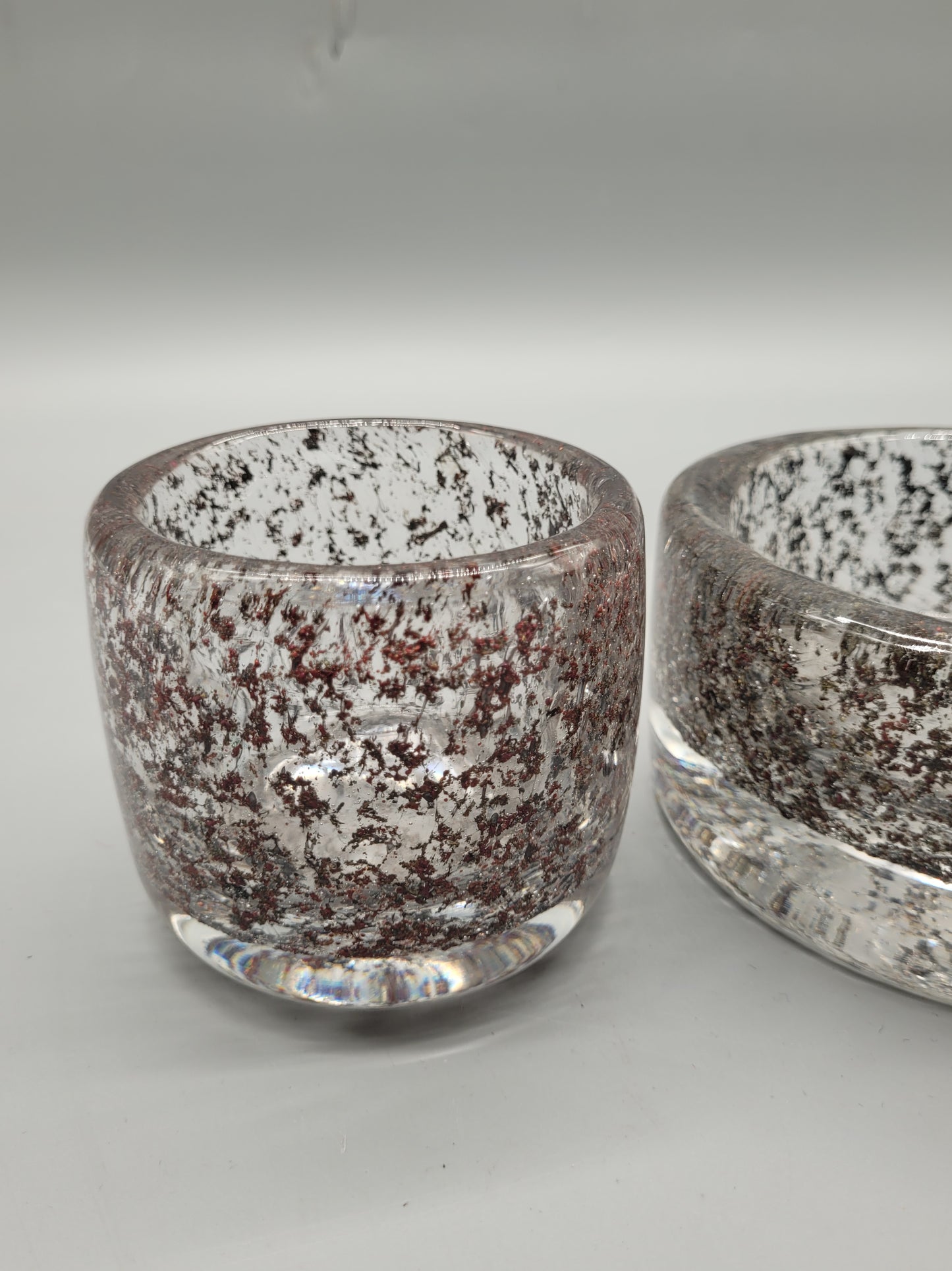 Set aus 2 Midcentury Designer Glasschalen im Retro Design