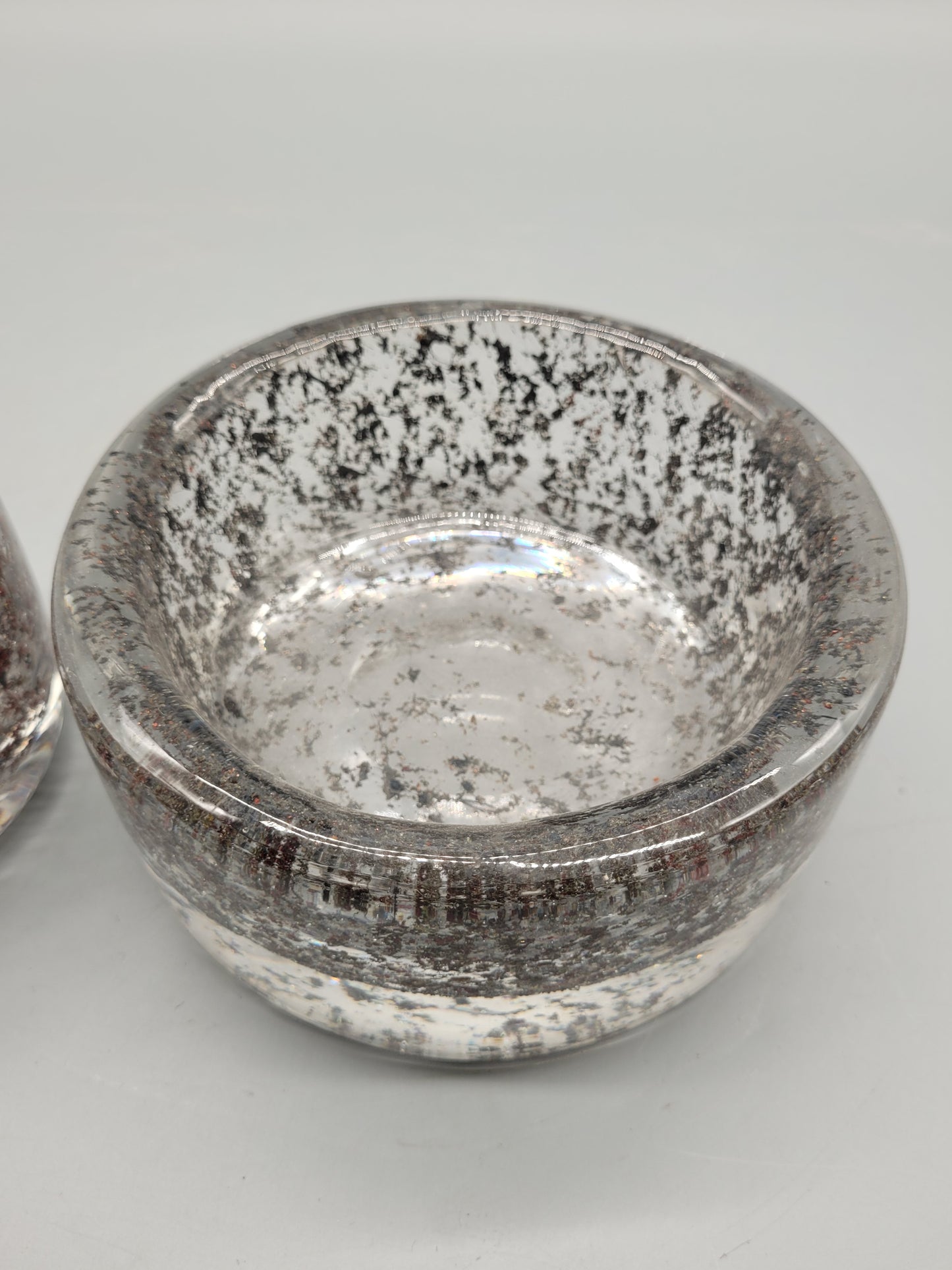 Set aus 2 Midcentury Designer Glasschalen im Retro Design