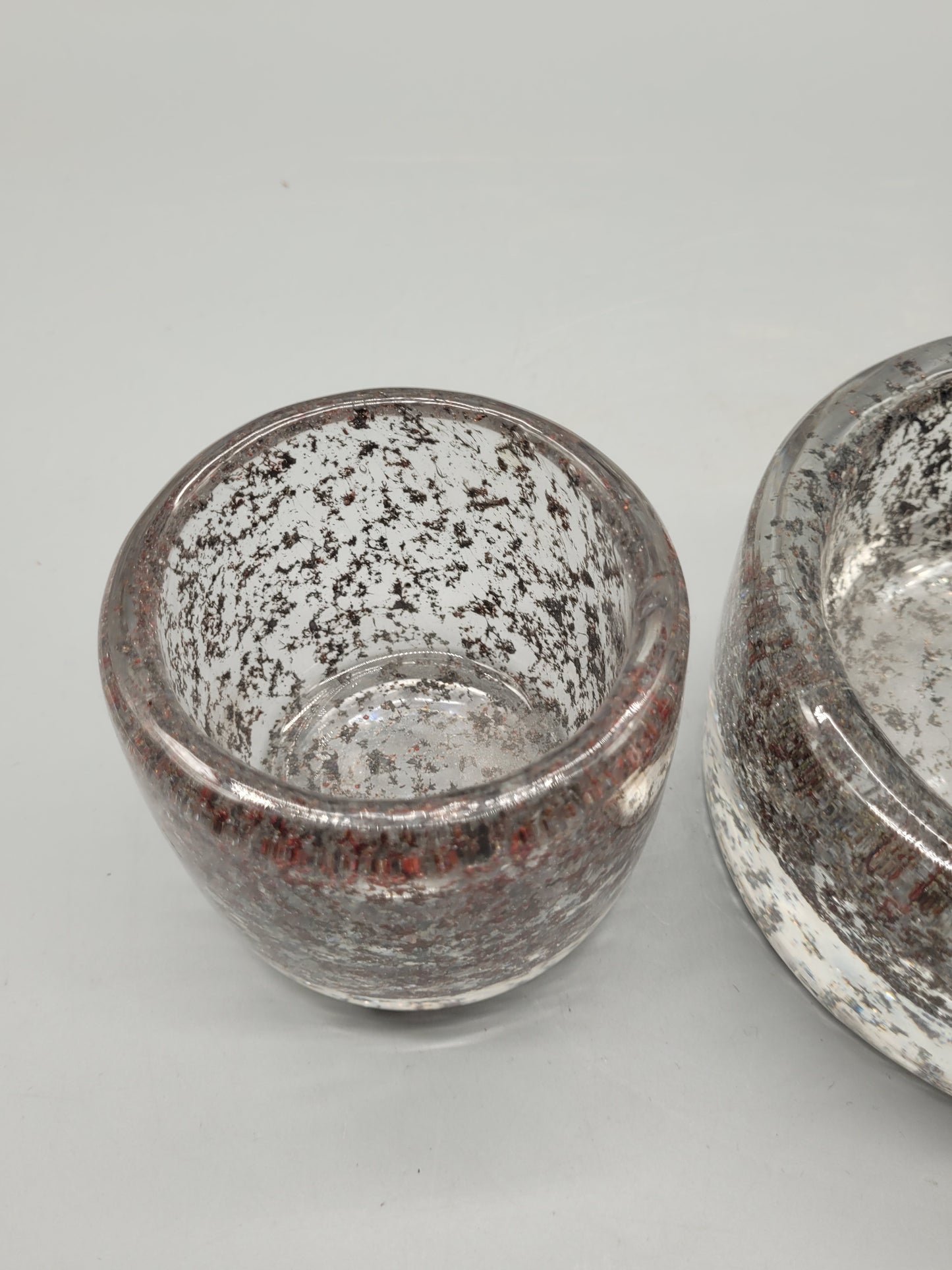 Set aus 2 Midcentury Designer Glasschalen im Retro Design