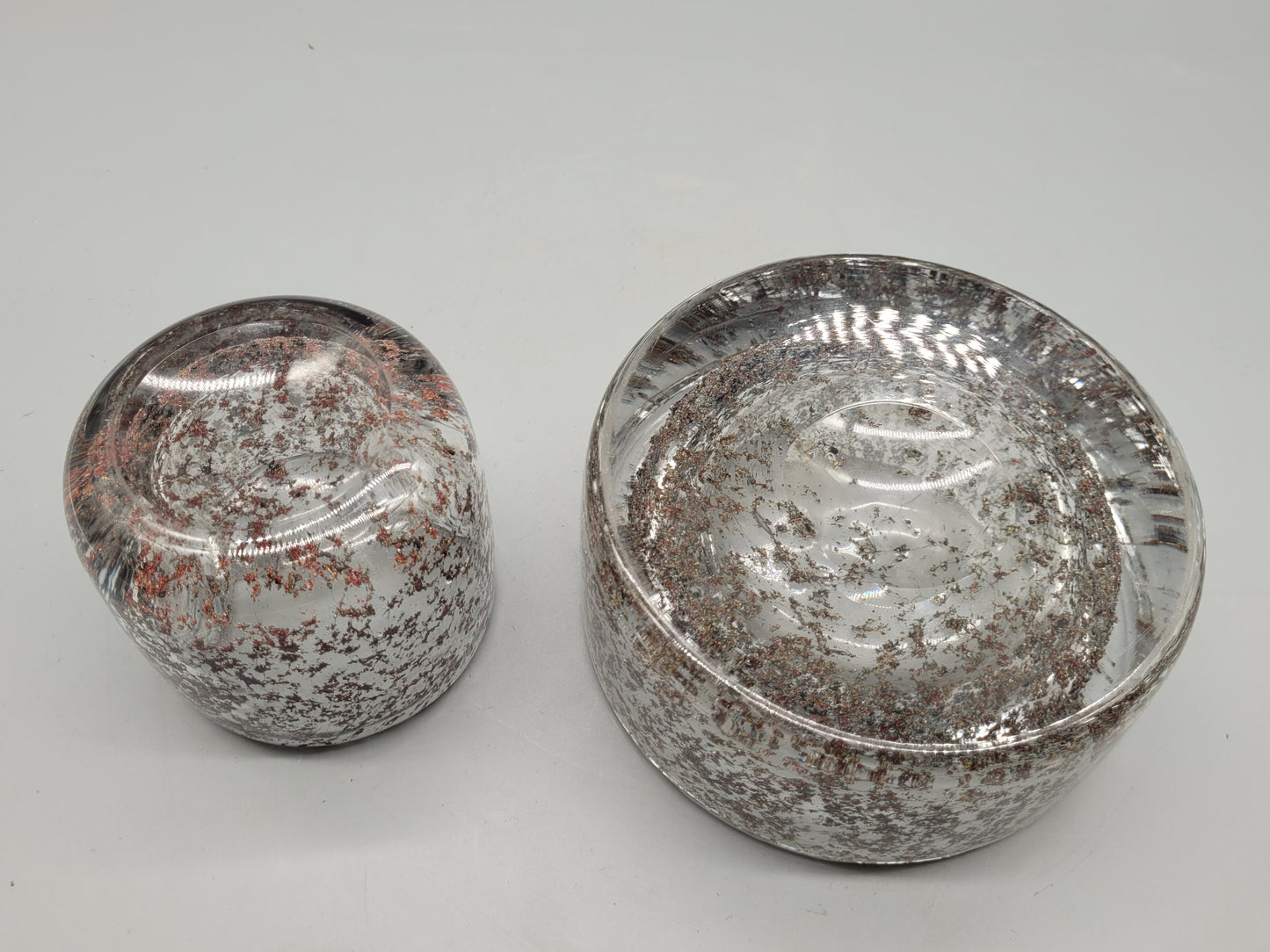 Set aus 2 Midcentury Designer Glasschalen im Retro Design