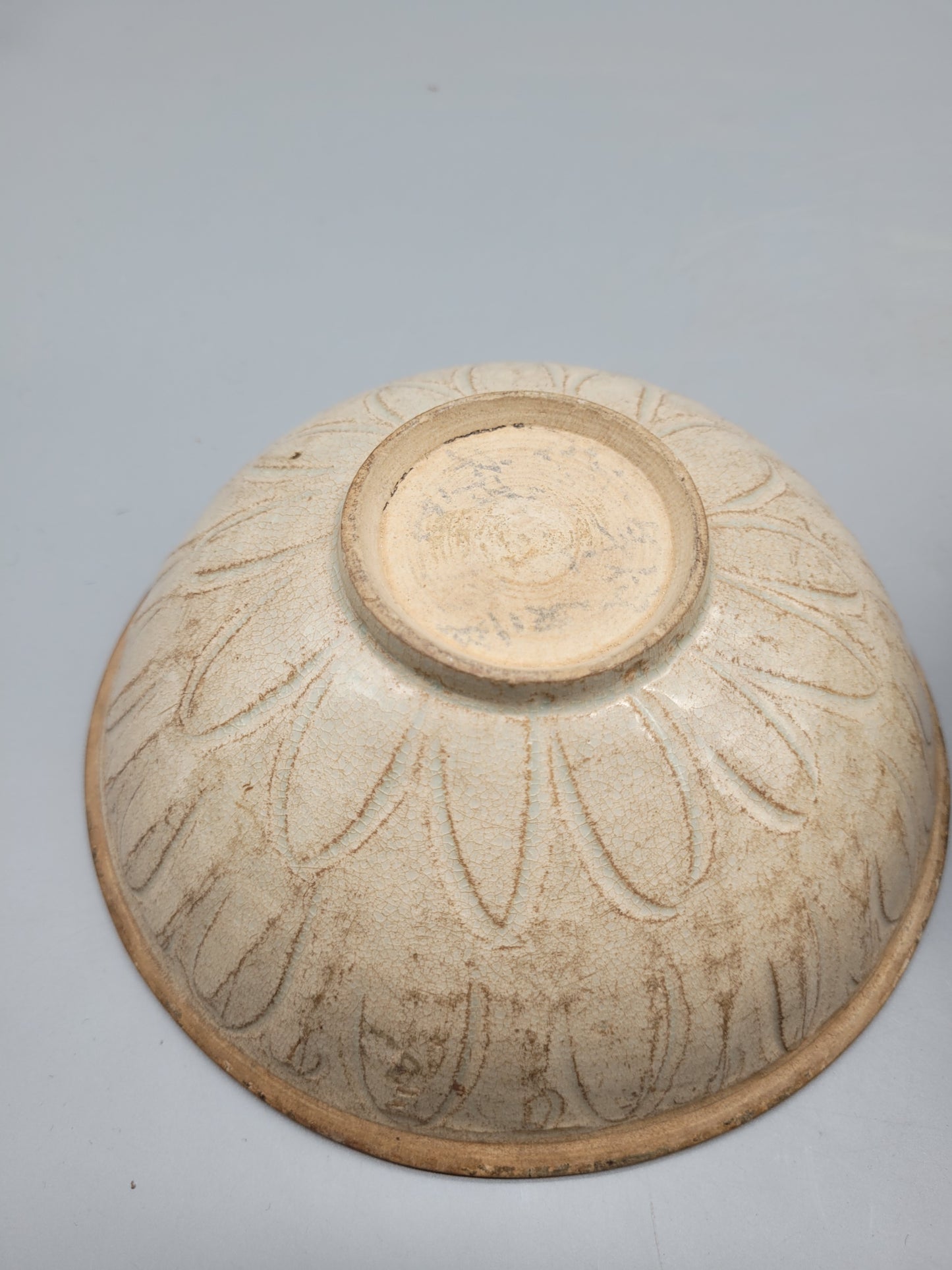 Antike dekorative Chinesische Schalen aus Steingut