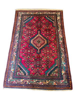 Descriptive image text