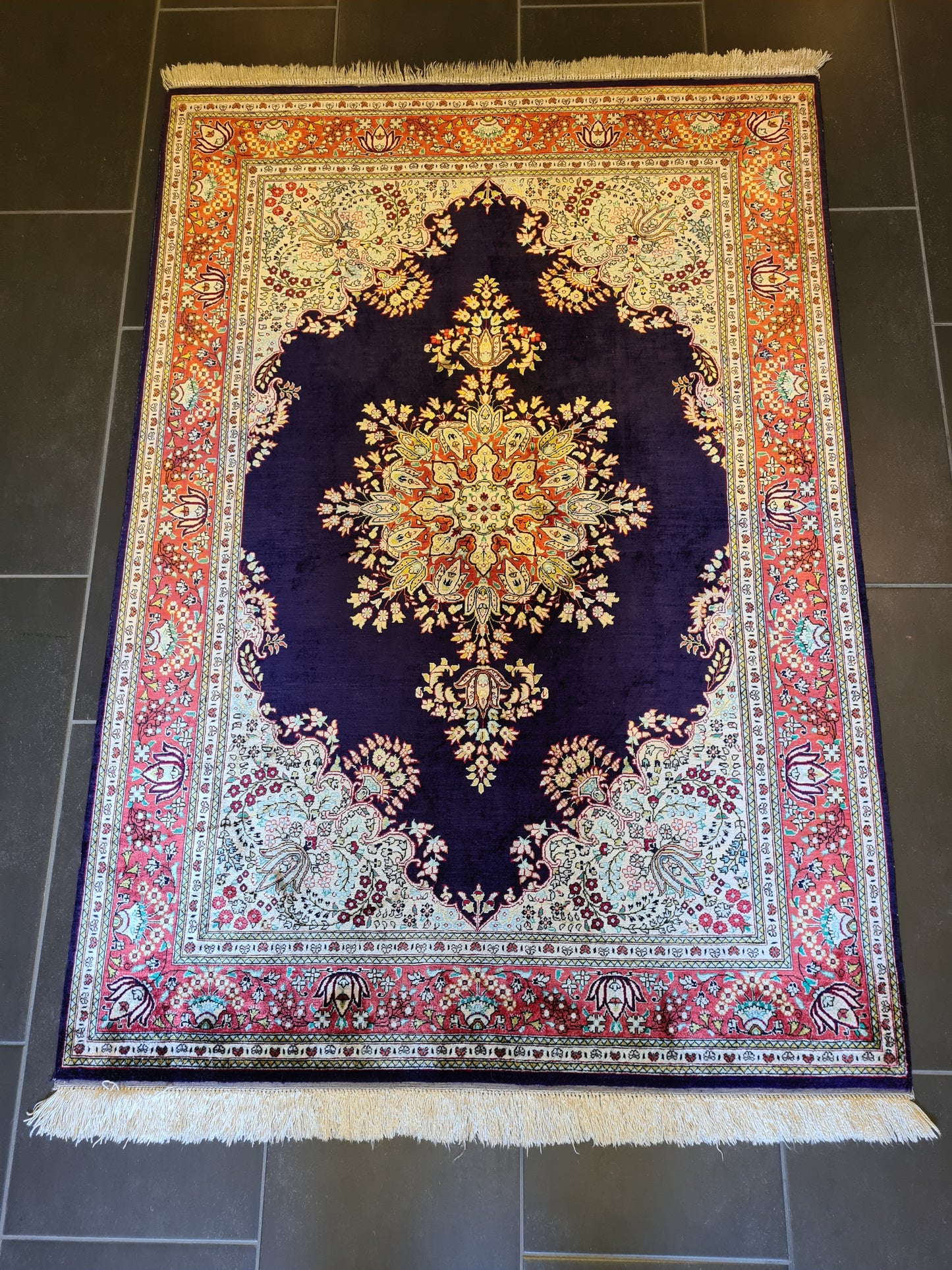 Handgeknüpfter Hereke Orientteppich, China Seide 150x104cm