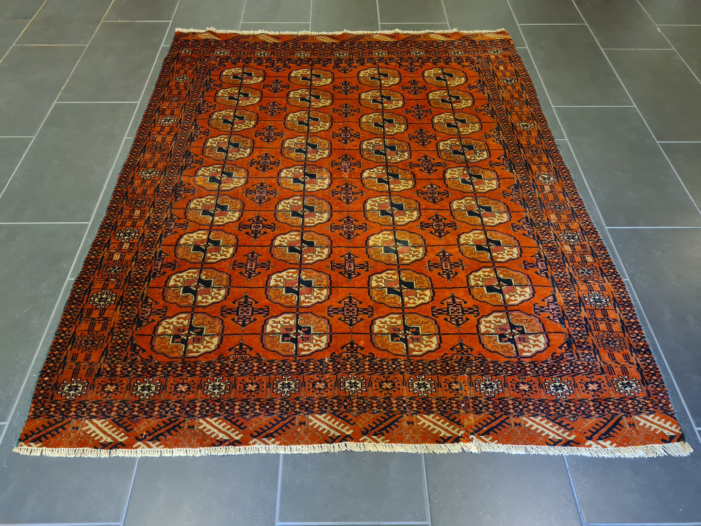 Handgeknüpfter Buchara Orientteppich aus Turkmenistan 177x145cm