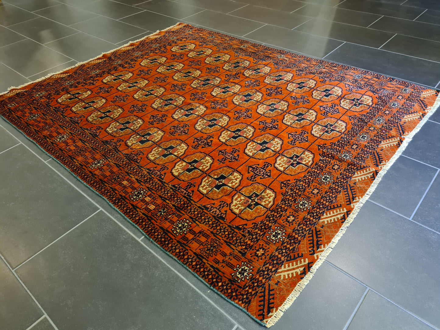 Handgeknüpfter Buchara Orientteppich aus Turkmenistan 177x145cm