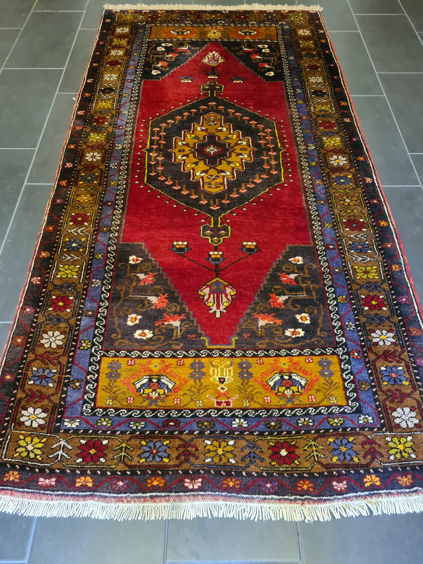 Handgeknüpfter Yahali Orientteppich aus der Türkei 250x125cm