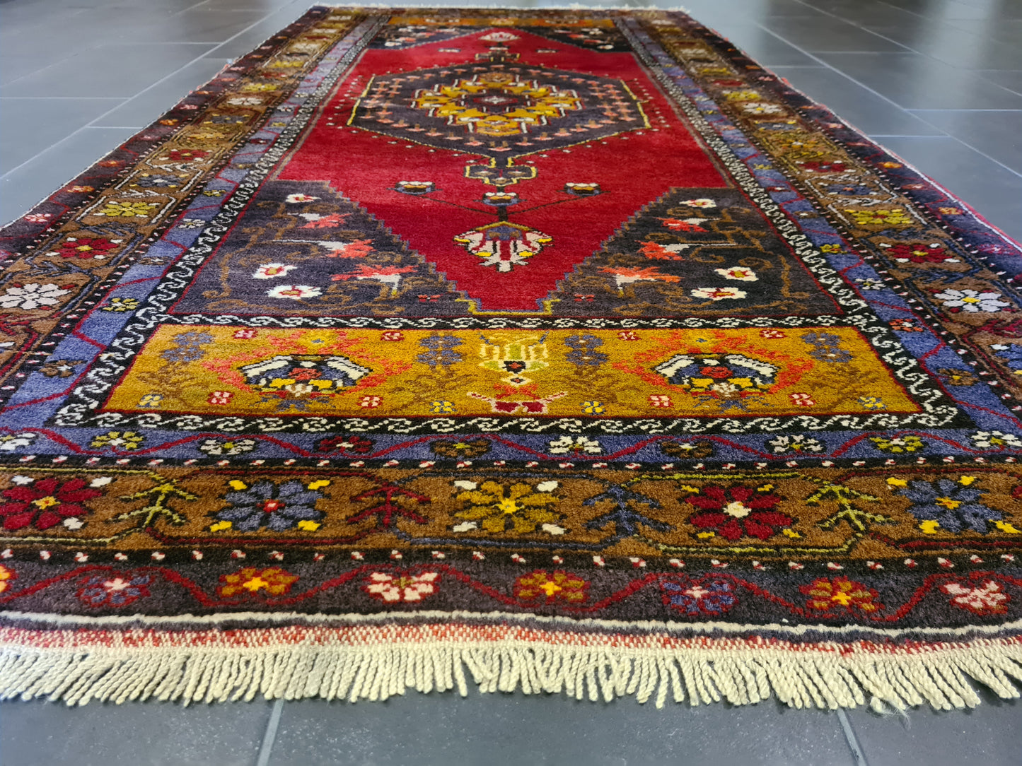 Handgeknüpfter Yahali Orientteppich aus der Türkei 250x125cm