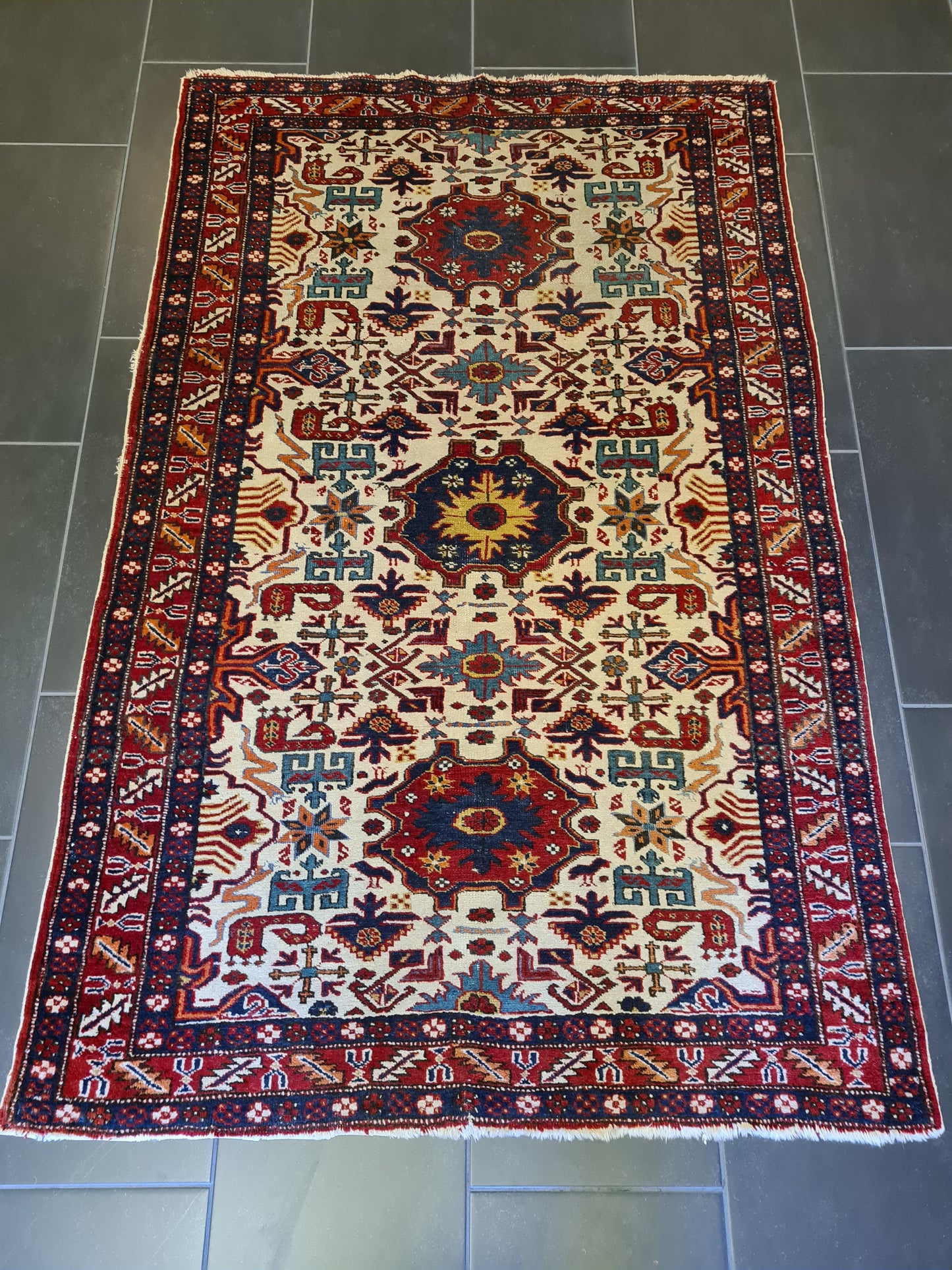 Handgeknüpfter Derbent Kasak Orientteppich Sammlerstück 164x112cm