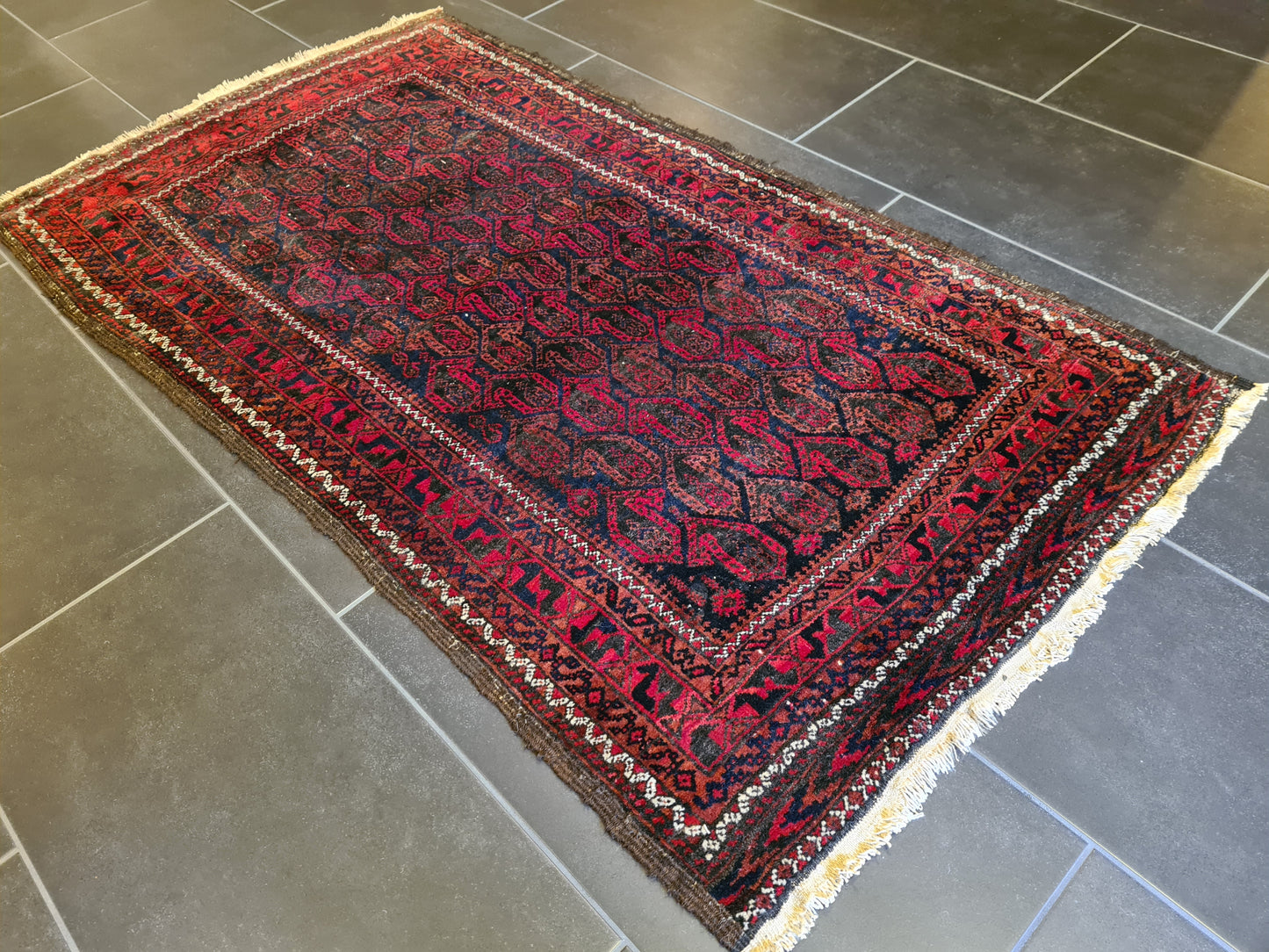 Handgeknüpfter Belutsch Orientteppich Afghanistan Sammlerstück 144x80