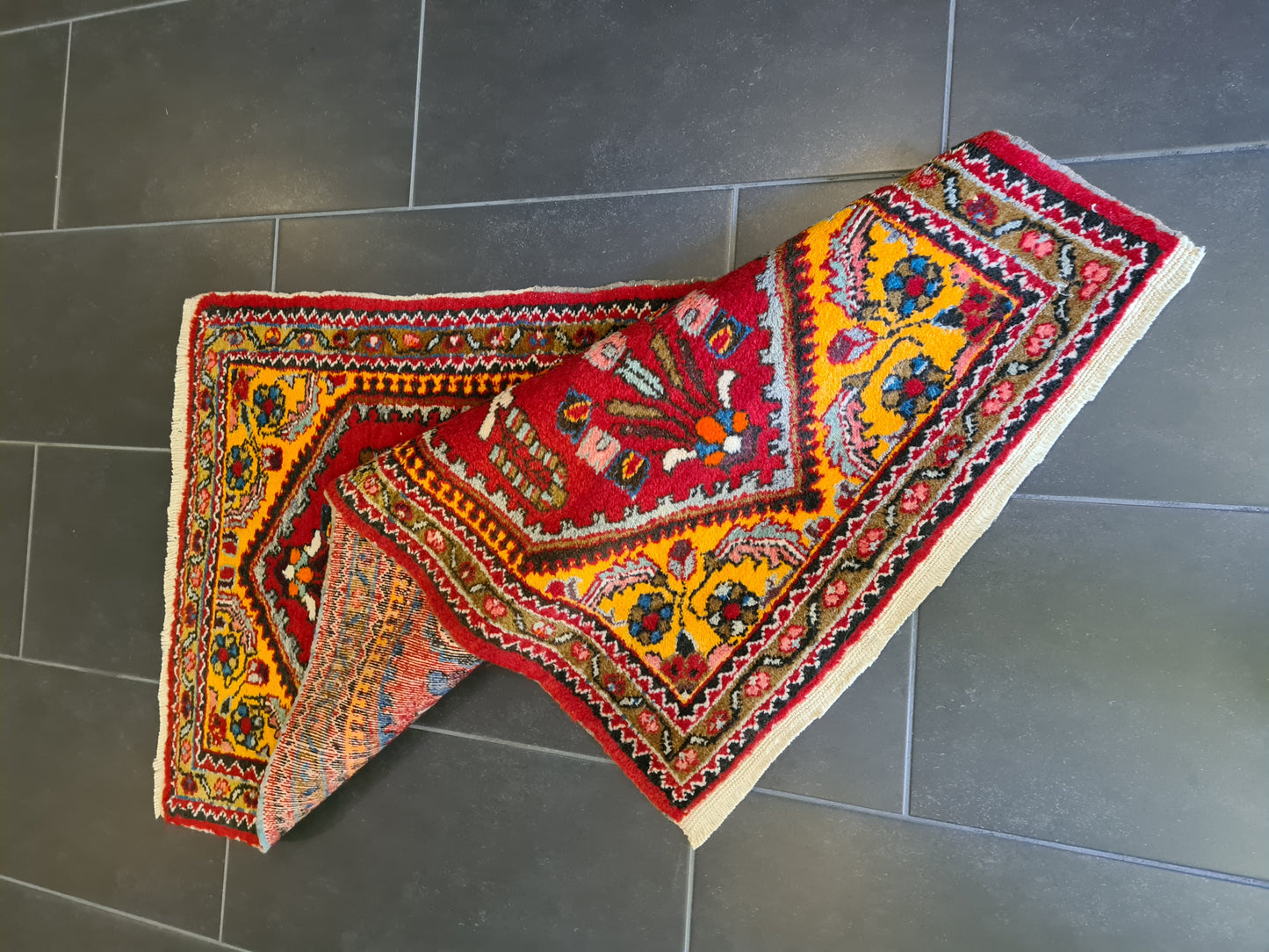 Handgeknüpfter Sarough Lillian Orientteppich Sammlerstück 127x70cm