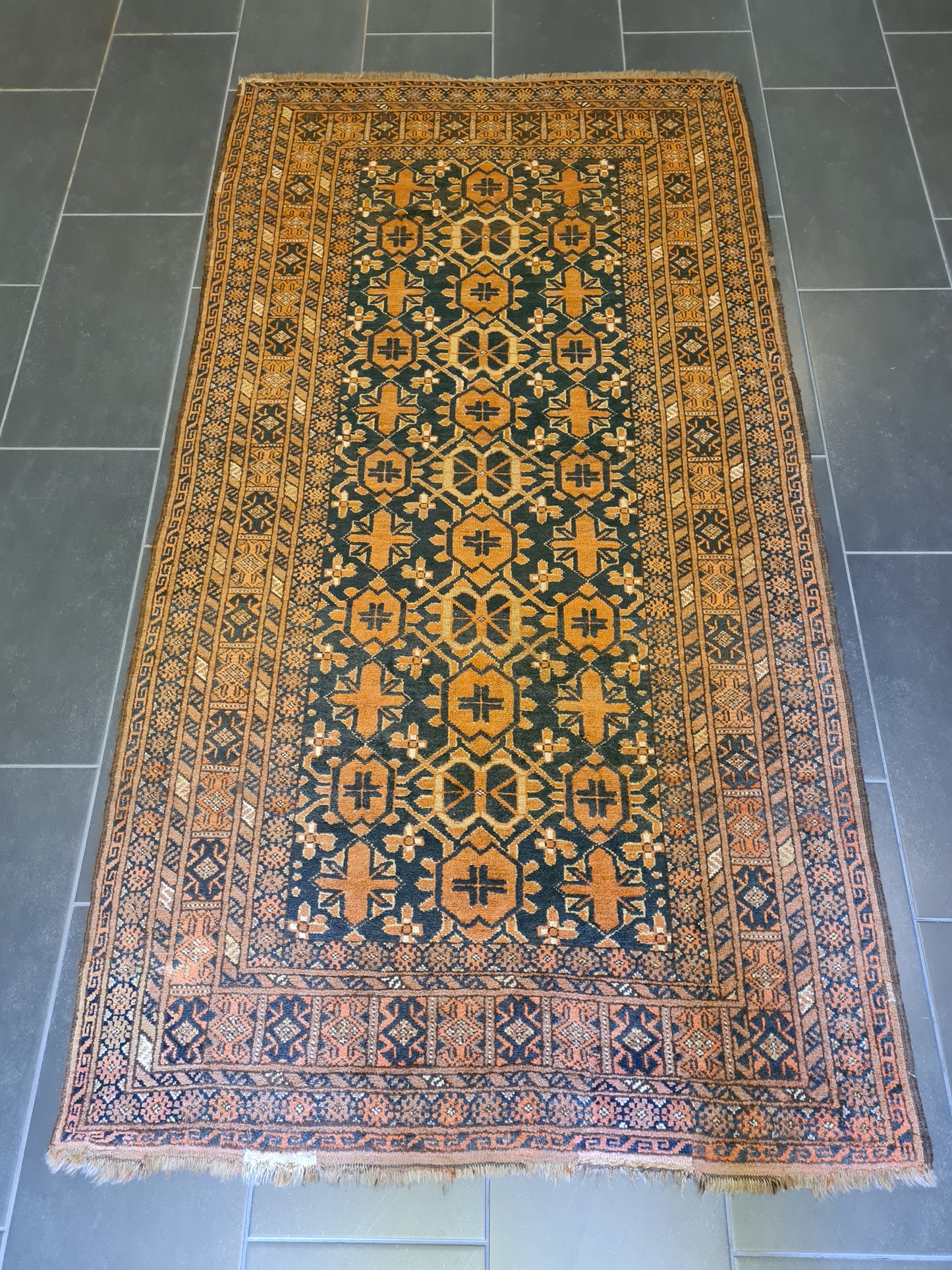 Handgeknüpfter Blutsch Orientteppich aus Afghanistan 215x116cm