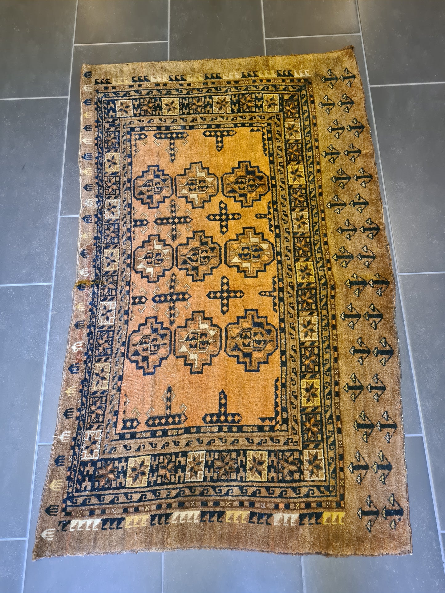 Feiner Antiker Esari Orientteppich Handgeknüpftes Sammlerstück 137x84cm