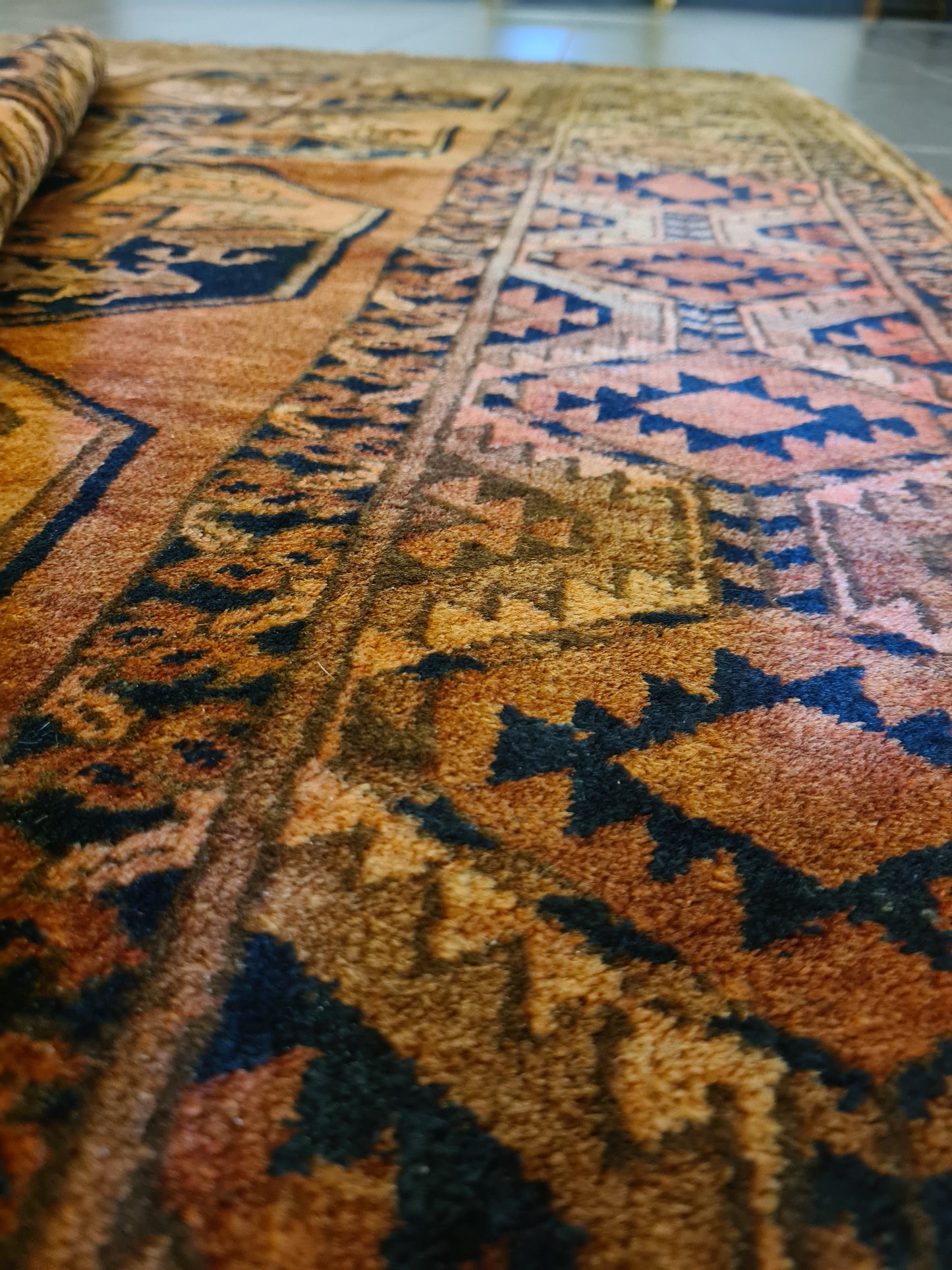 Antiker Handgeknüpfter Art Deco Orientteppich aus Afghanistan Sammlerstück 192x151cm