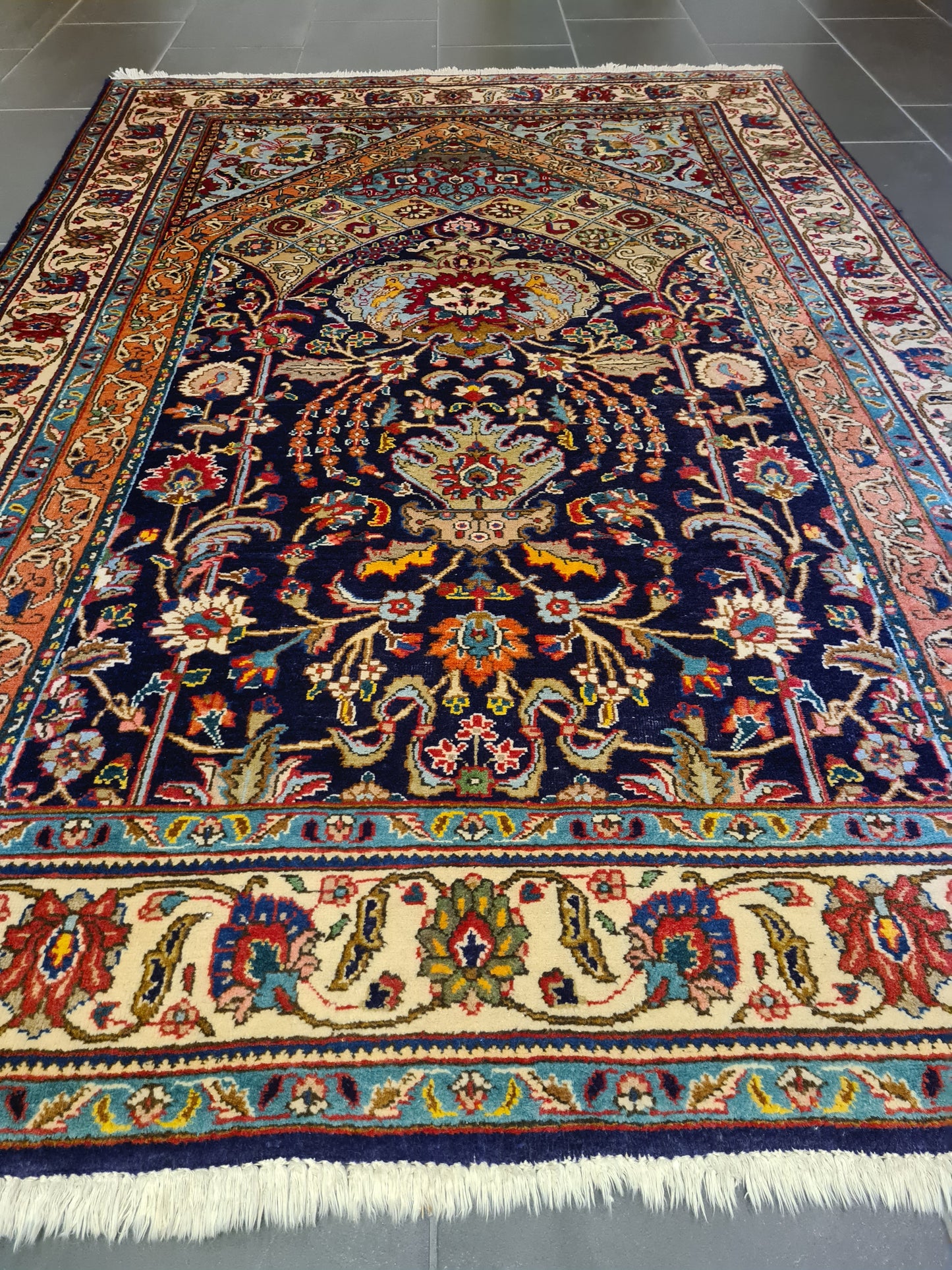 Seltener Handgeknüpfter Tabriz Perser Orientteppich Meisterwerk der Kunst 206x145cm