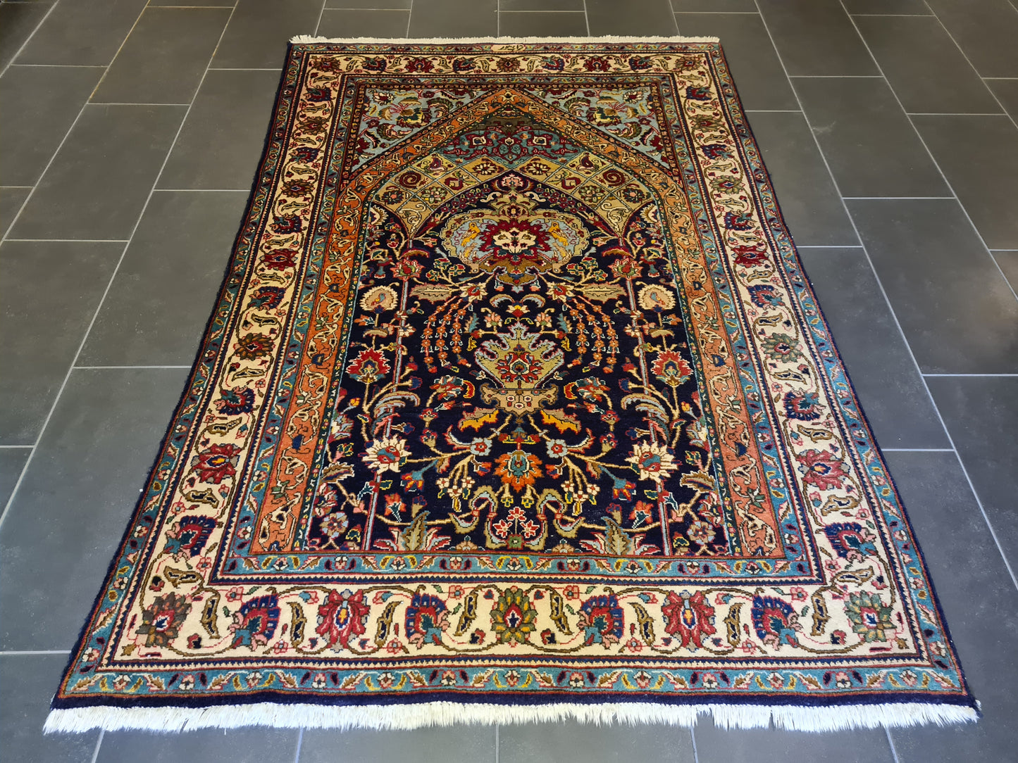 Seltener Handgeknüpfter Tabriz Perser Orientteppich Meisterwerk der Kunst 206x145cm