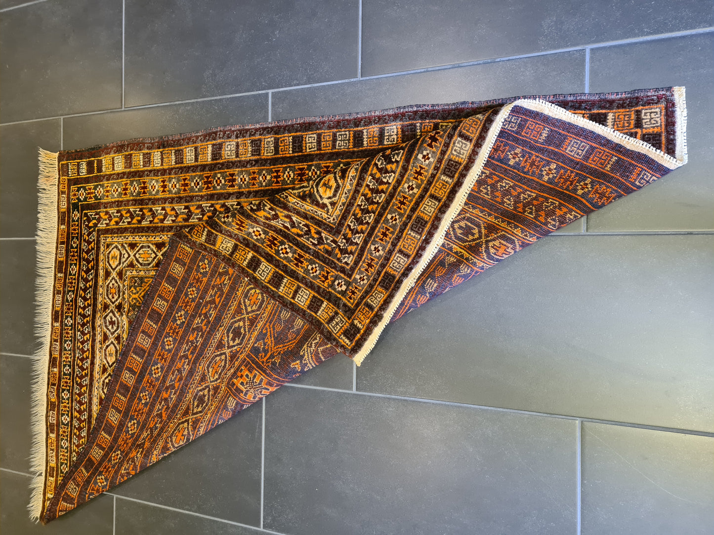 Antiker Handgeknüpfter Belutsch Gebetsteppich im Art Deco-Stil 138x96cm