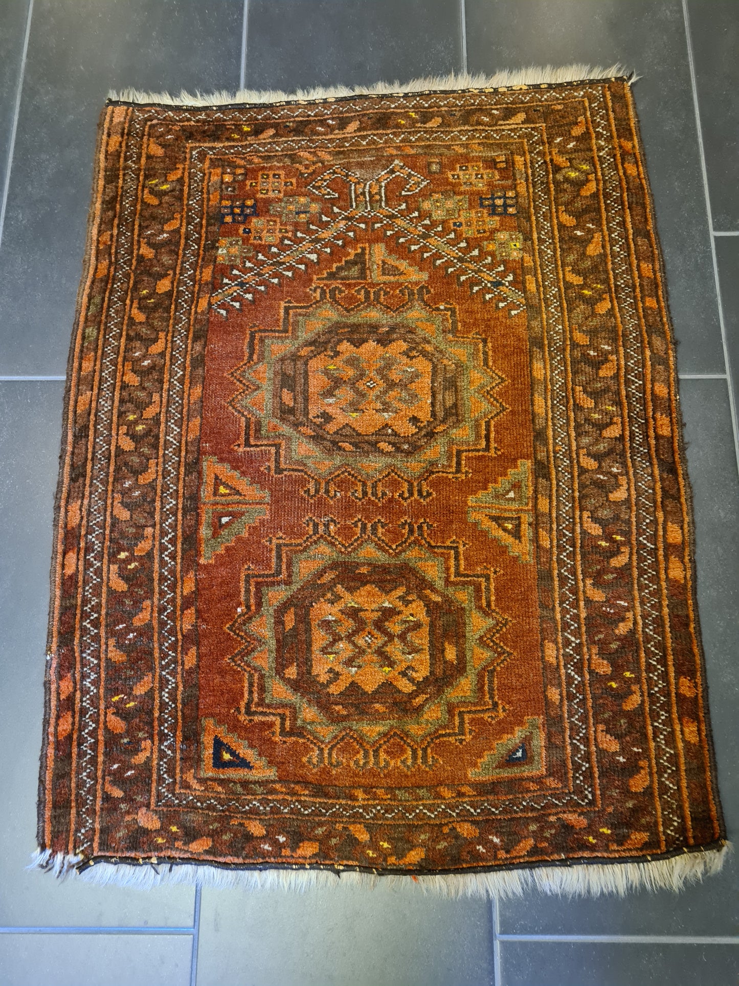 Antiker Feiner Belutsch Handgeknüpfter Orientteppich aus Persien 94x74cm